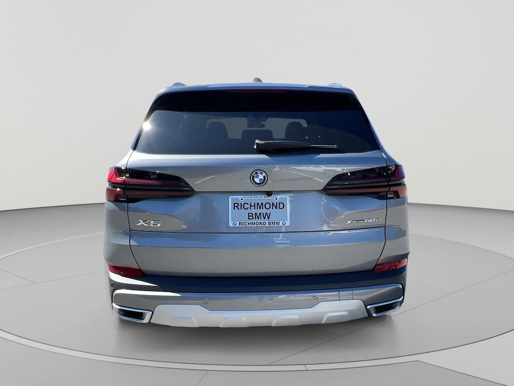 New 2026 BMW X5 PHEV xDrive50e SUV