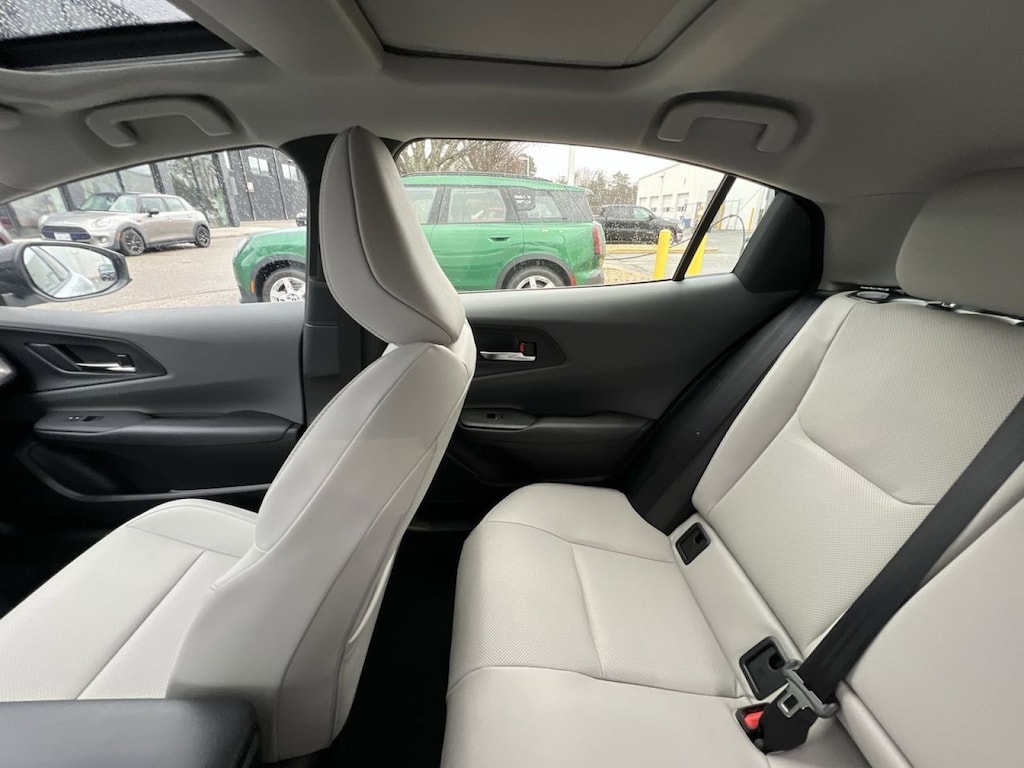 Used 2024 Toyota Prius LE Hatchback