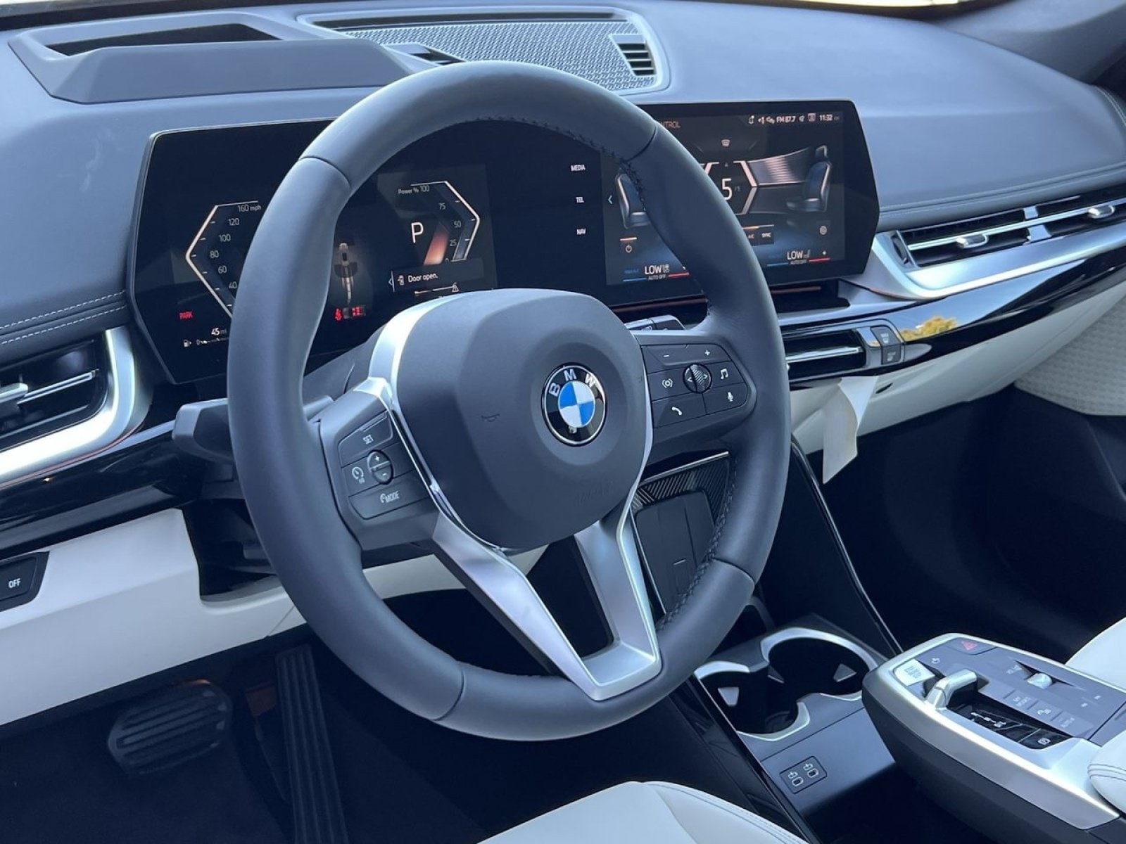 2026 BMW X1 XDrive28i - Photo 13