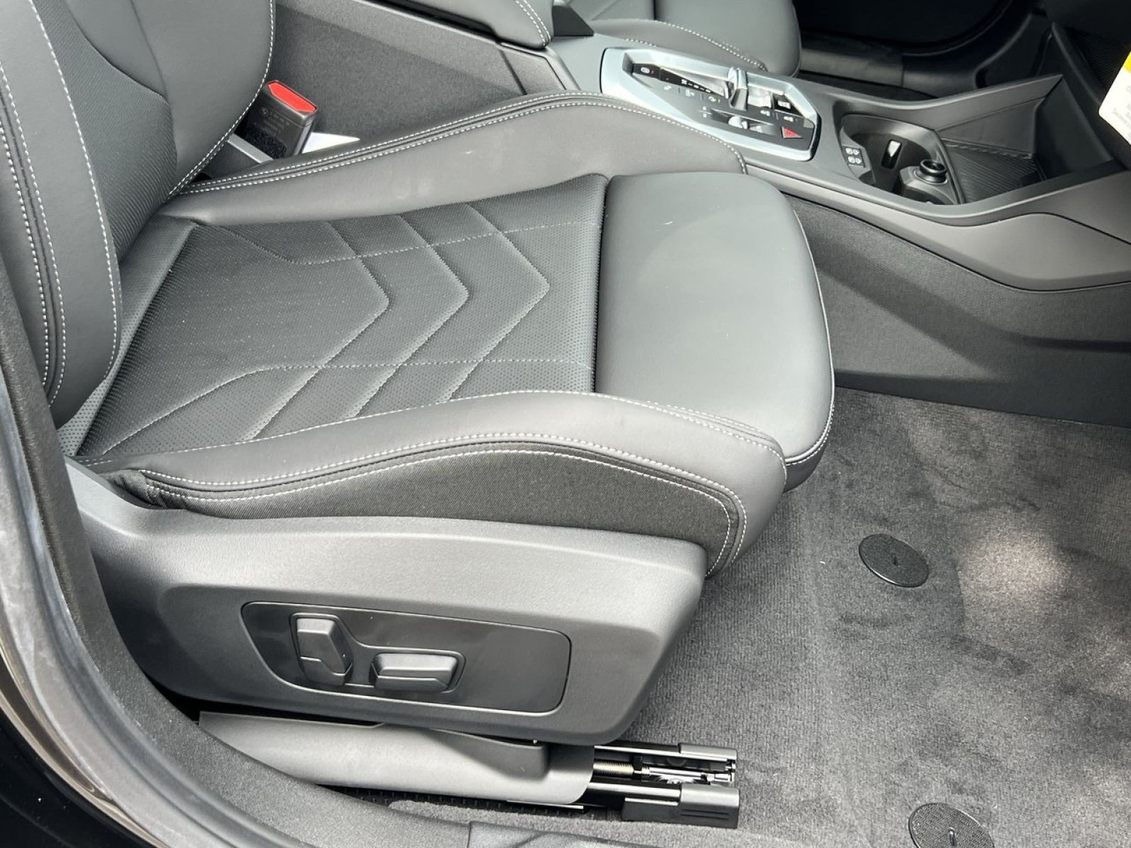 2026 BMW 2 Series 228 - Photo 27