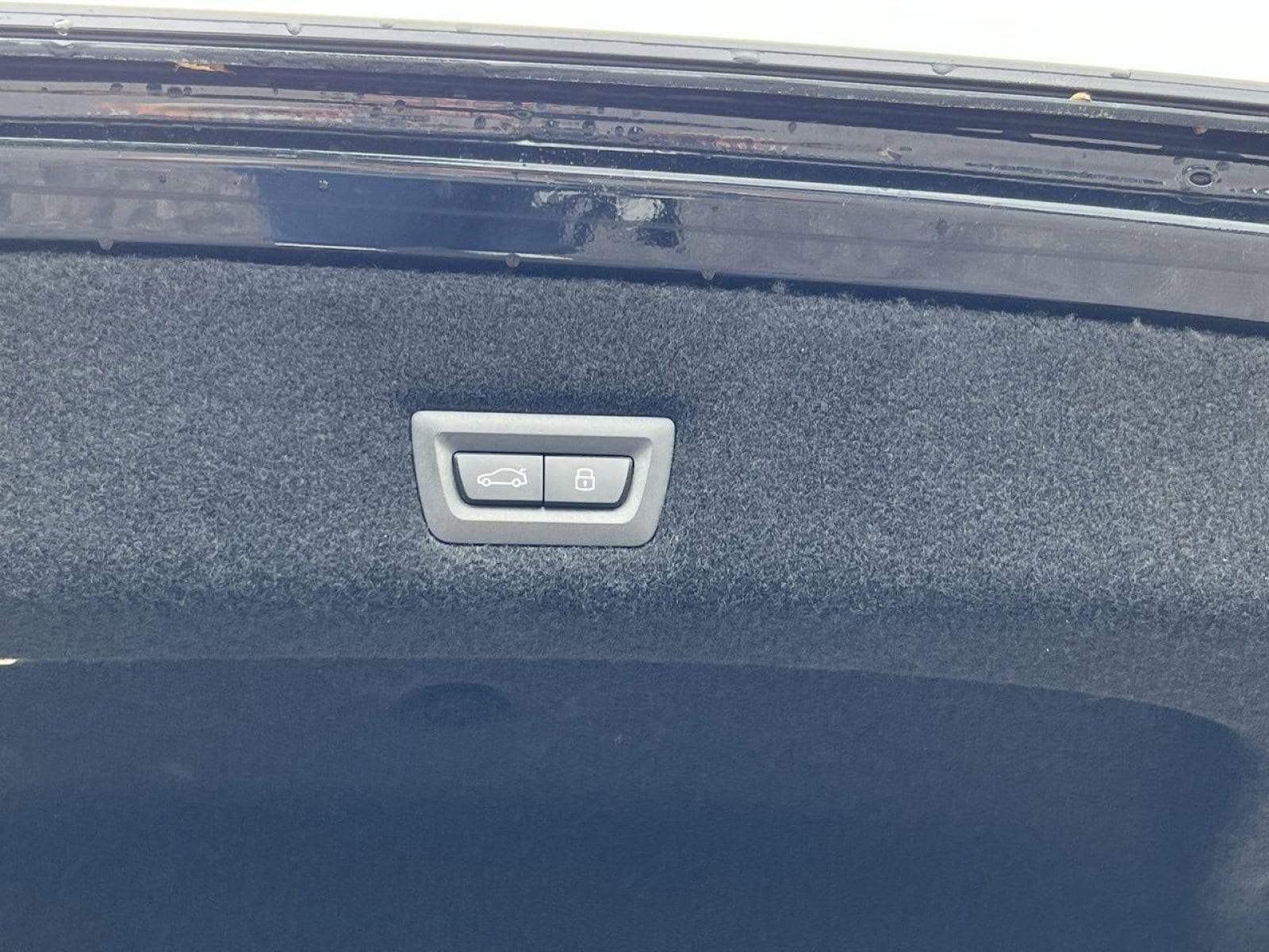 2025 BMW i7 50 - Photo 25