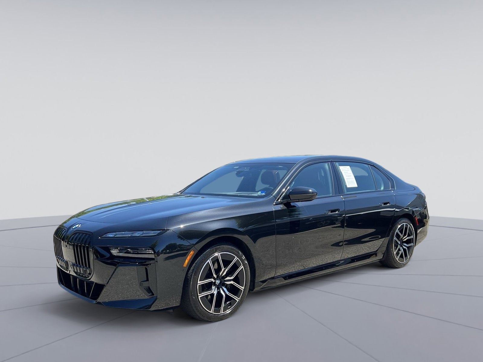 2024 BMW i7 xDrive60's photo