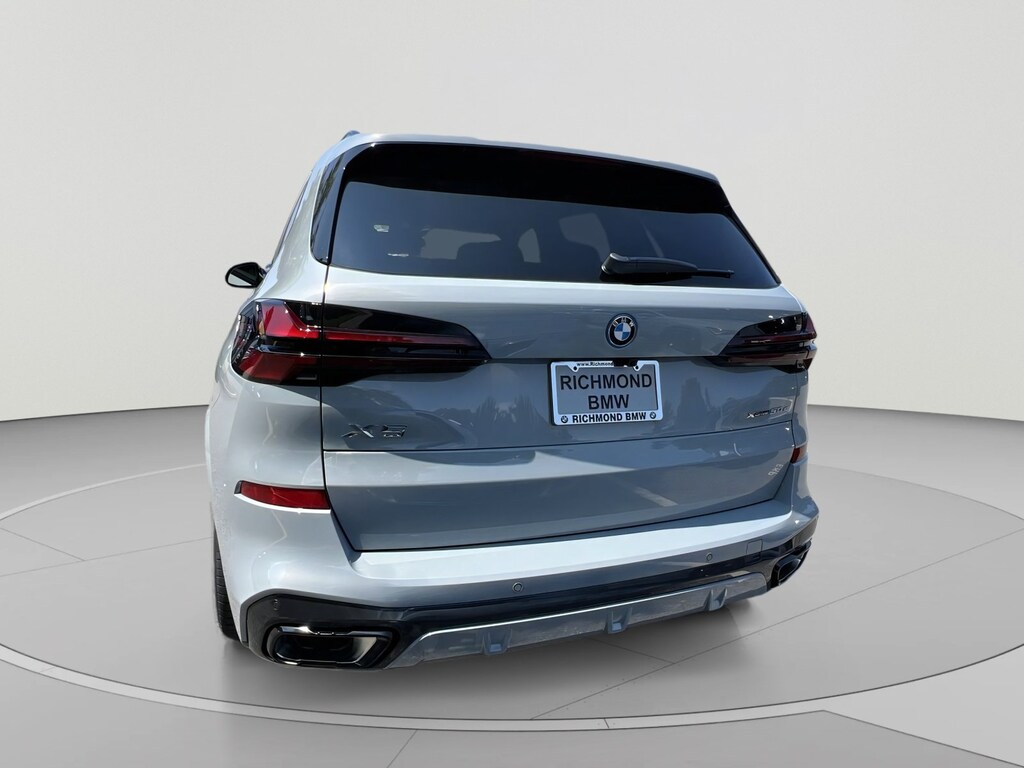 New 2026 BMW X5 PHEV xDrive50e SUV