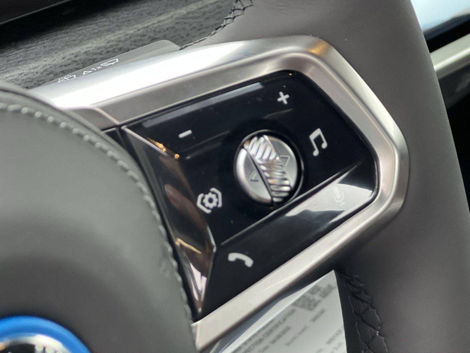 2025 BMW i7 50 - Photo 29