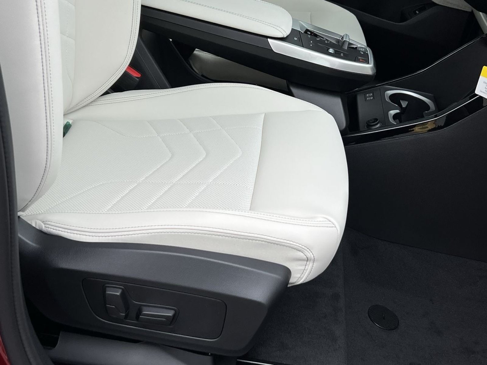 2026 BMW X1 XDrive28i - Photo 27