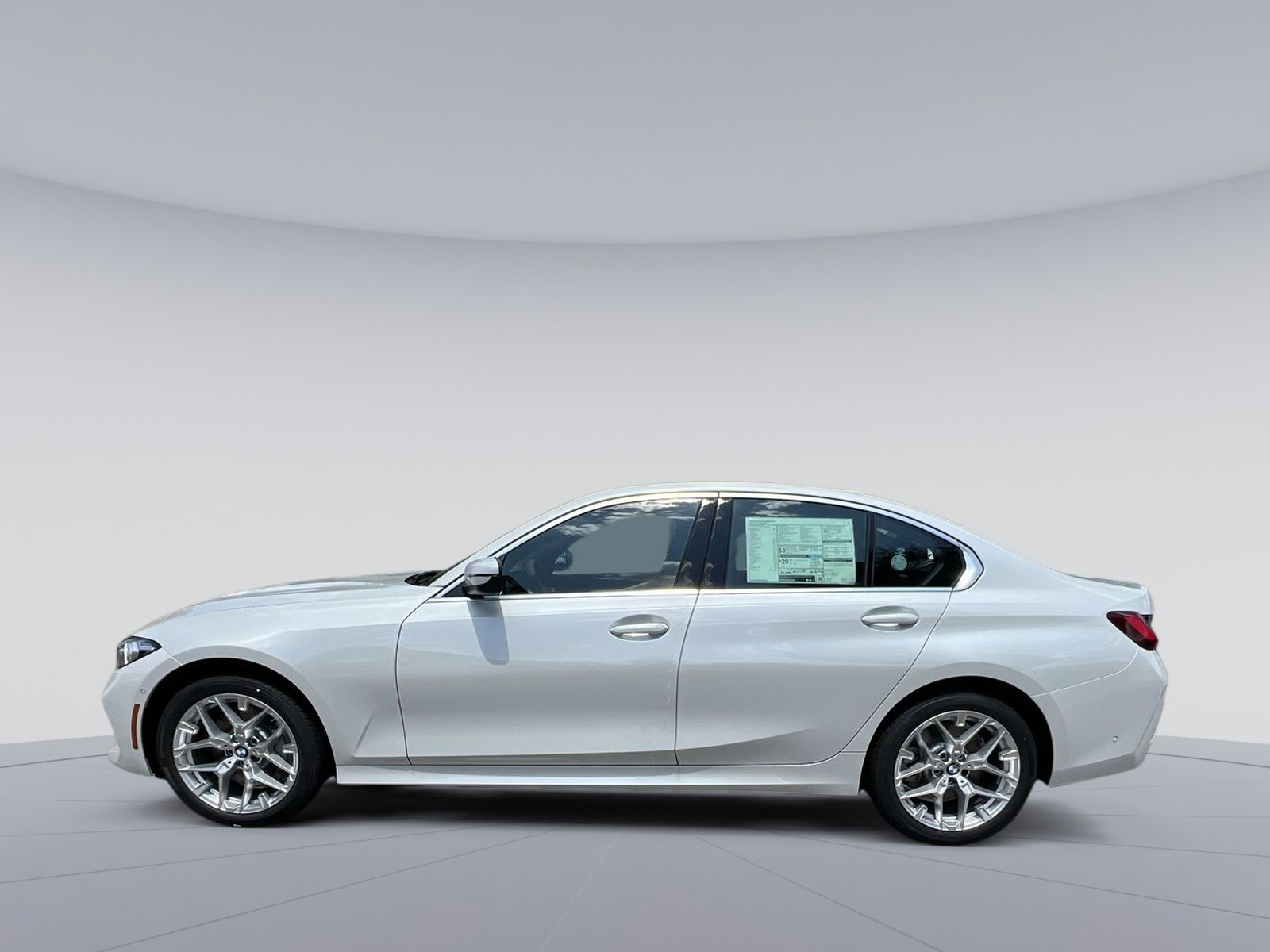2025 Bmw 330i xDrive photo 2