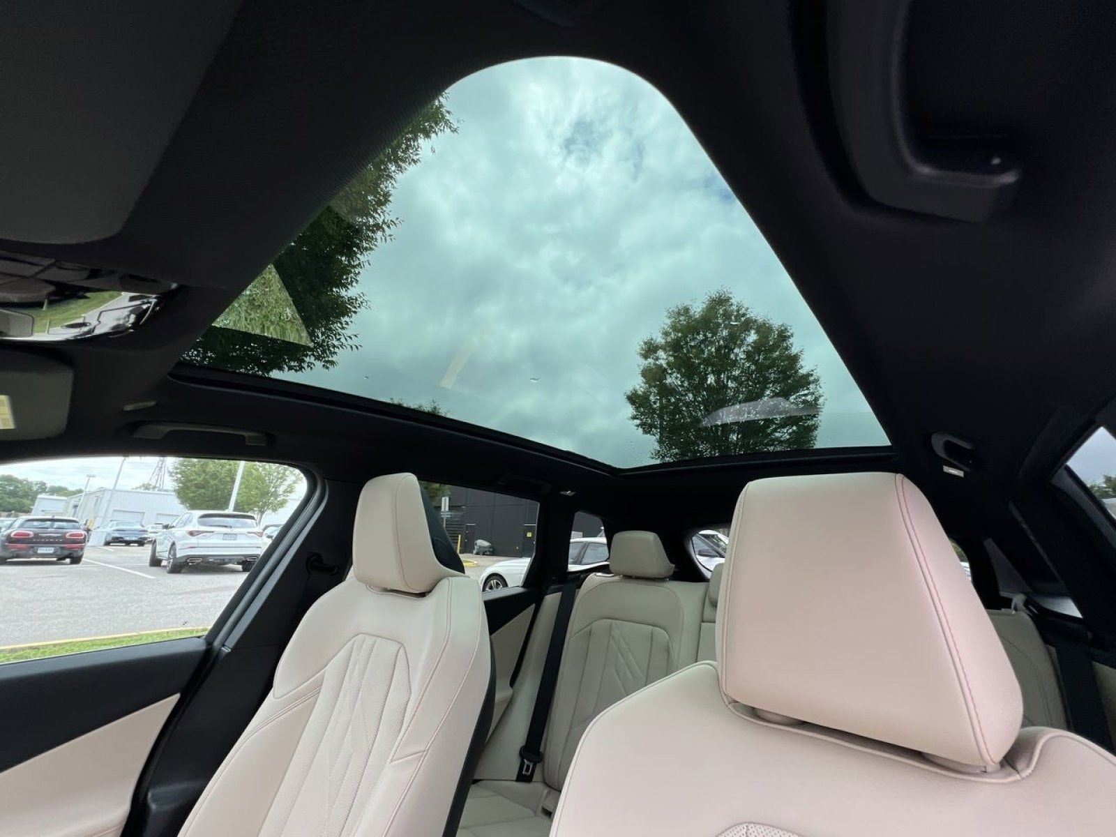 2026 BMW X3 30 - Photo 21