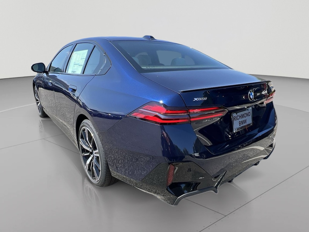 New 2027 BMW 530i xDrive Sedan