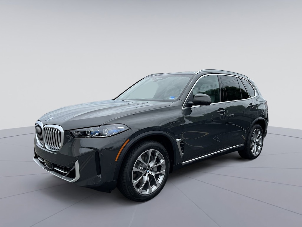 New 2026 BMW X5 PHEV xDrive50e SUV