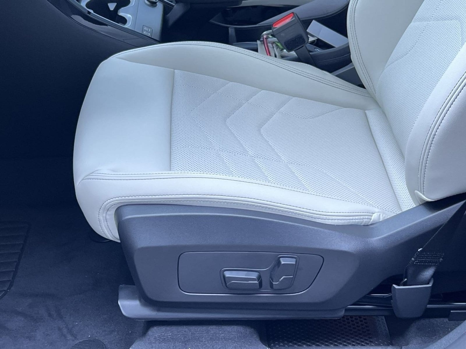 2026 BMW X1 XDrive28i - Photo 11