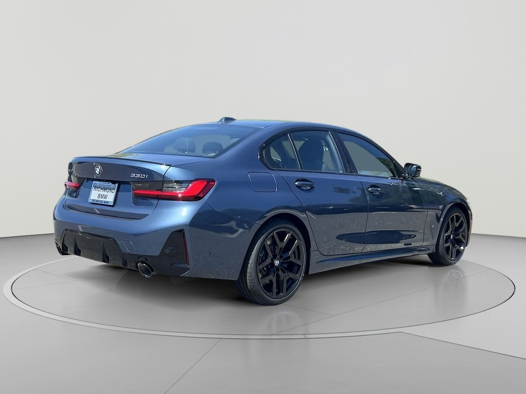 New 2026 BMW 330i xDrive Sedan