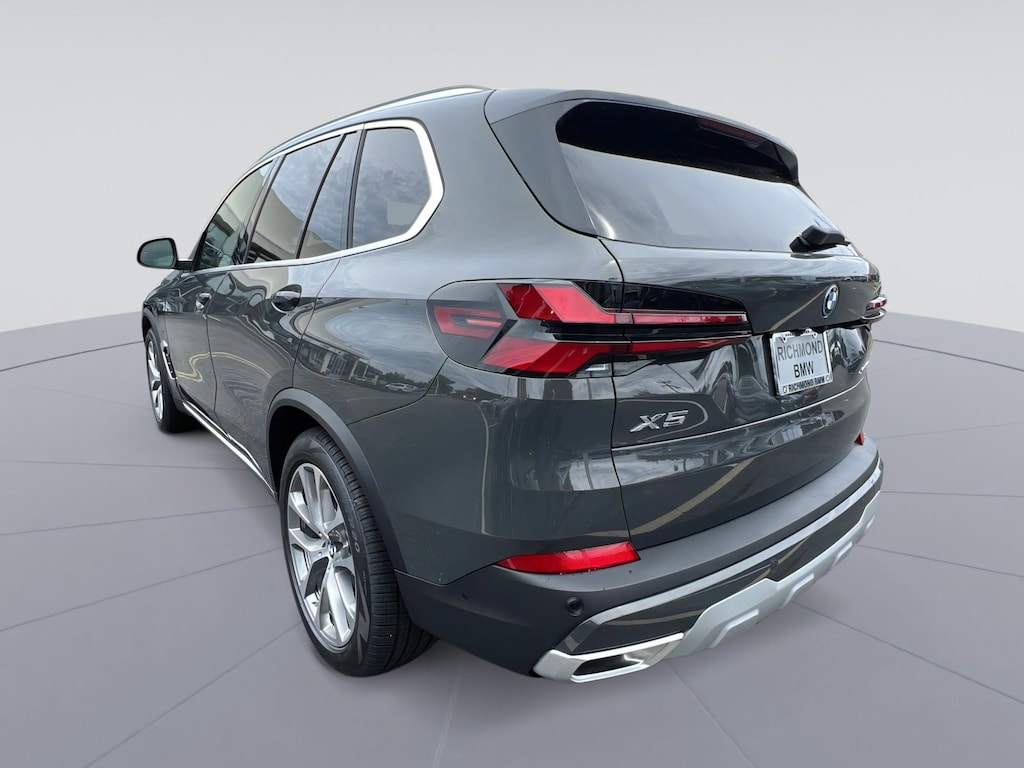 New 2026 BMW X5 PHEV xDrive50e SUV