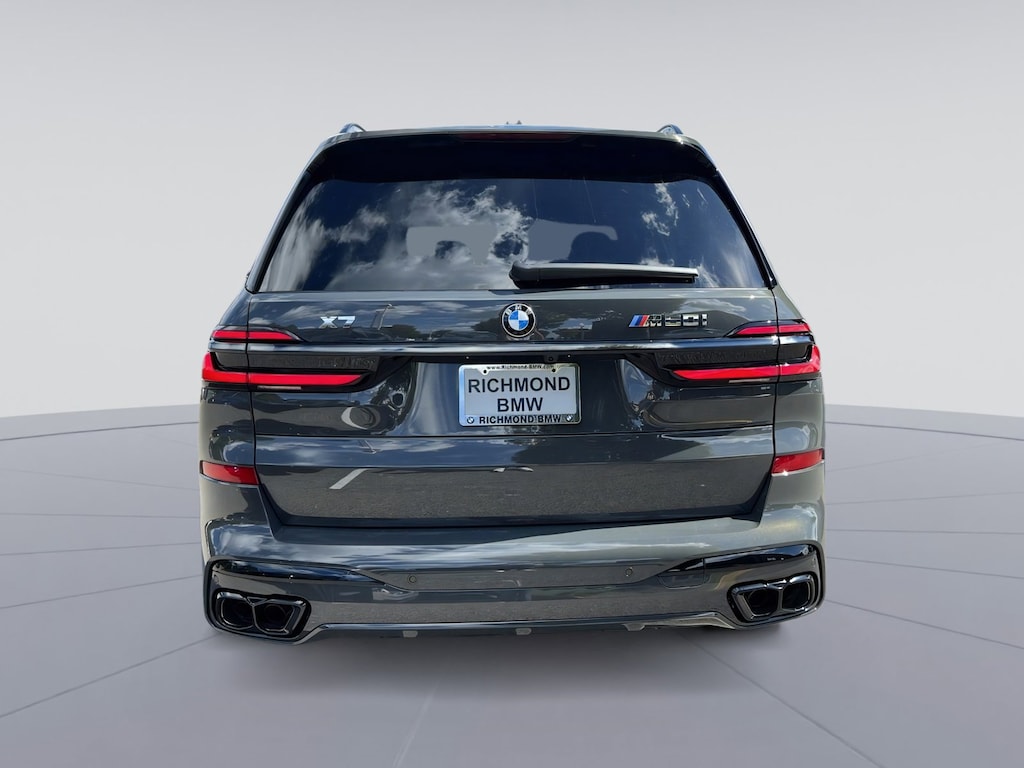 New 2026 BMW X7 M60i SUV