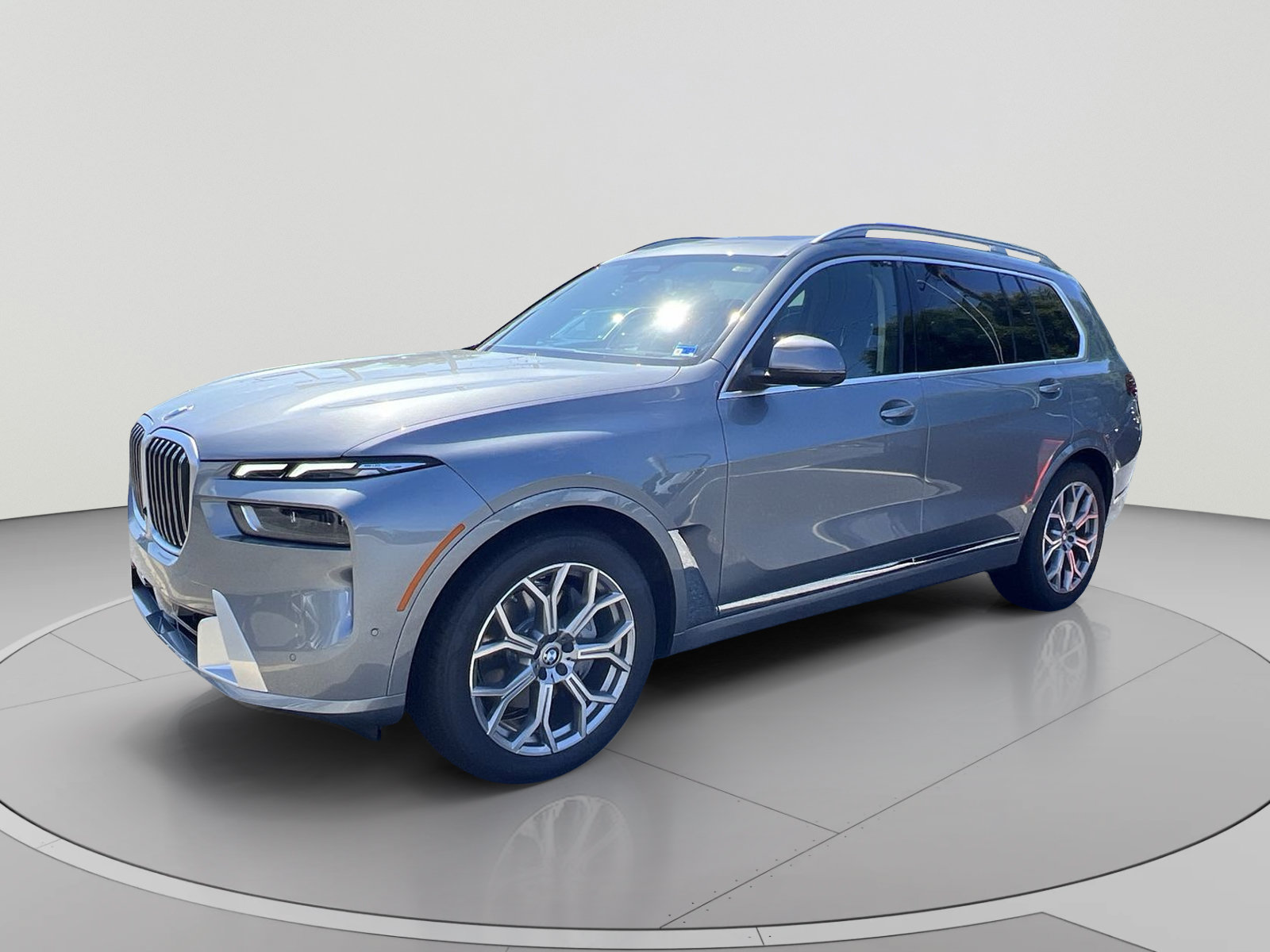 2027 BMW X7