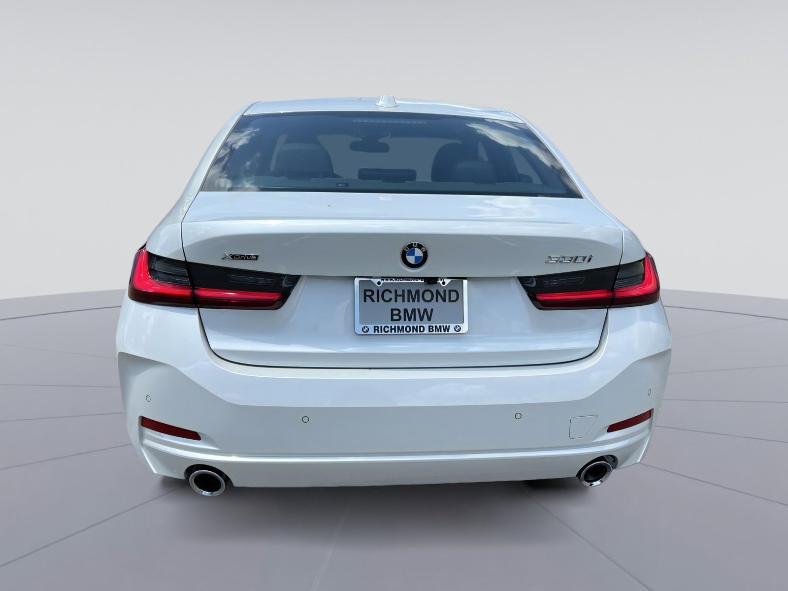 2025 Bmw 330i xDrive photo 4