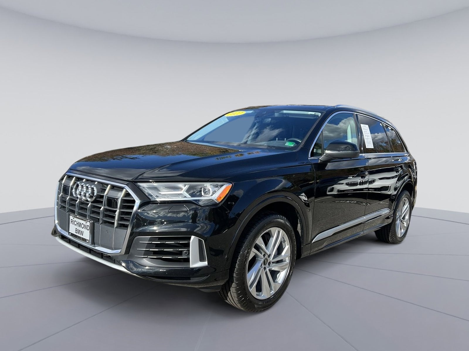 2022 Audi Q7 Premium Plus's photo