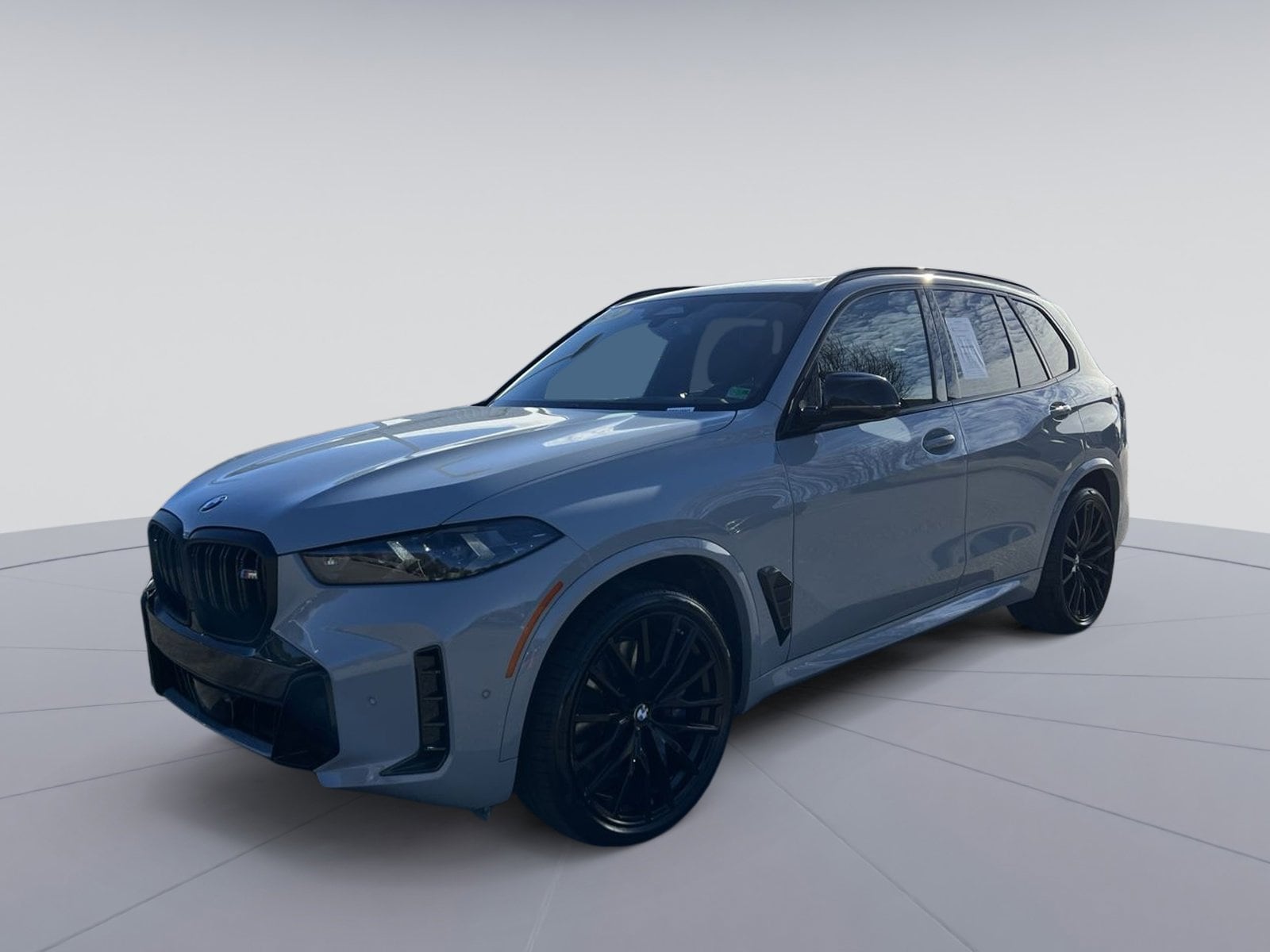 2024 BMW X5 M60i's photo