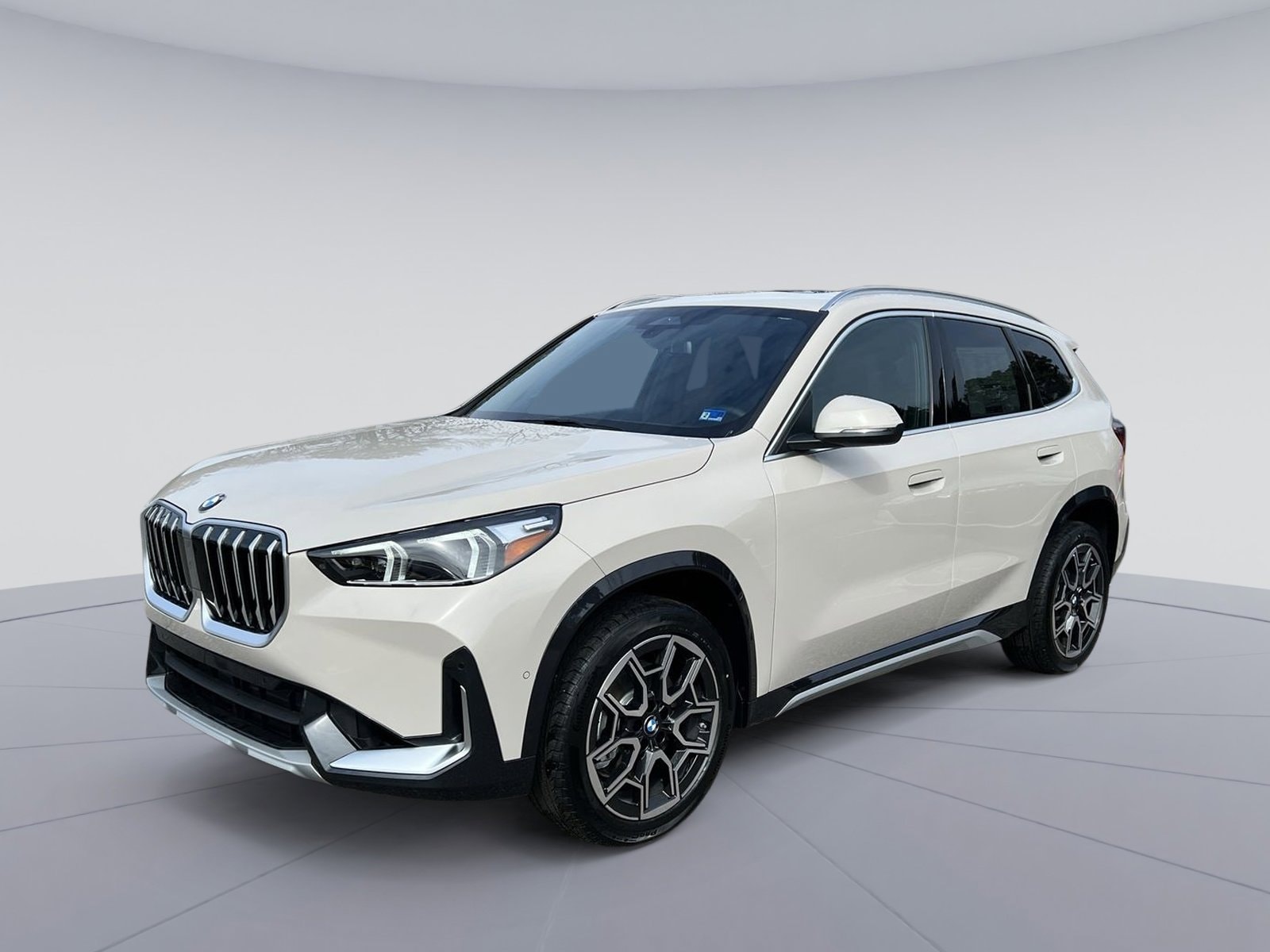 2026 BMW X1 xDrive28i's photo