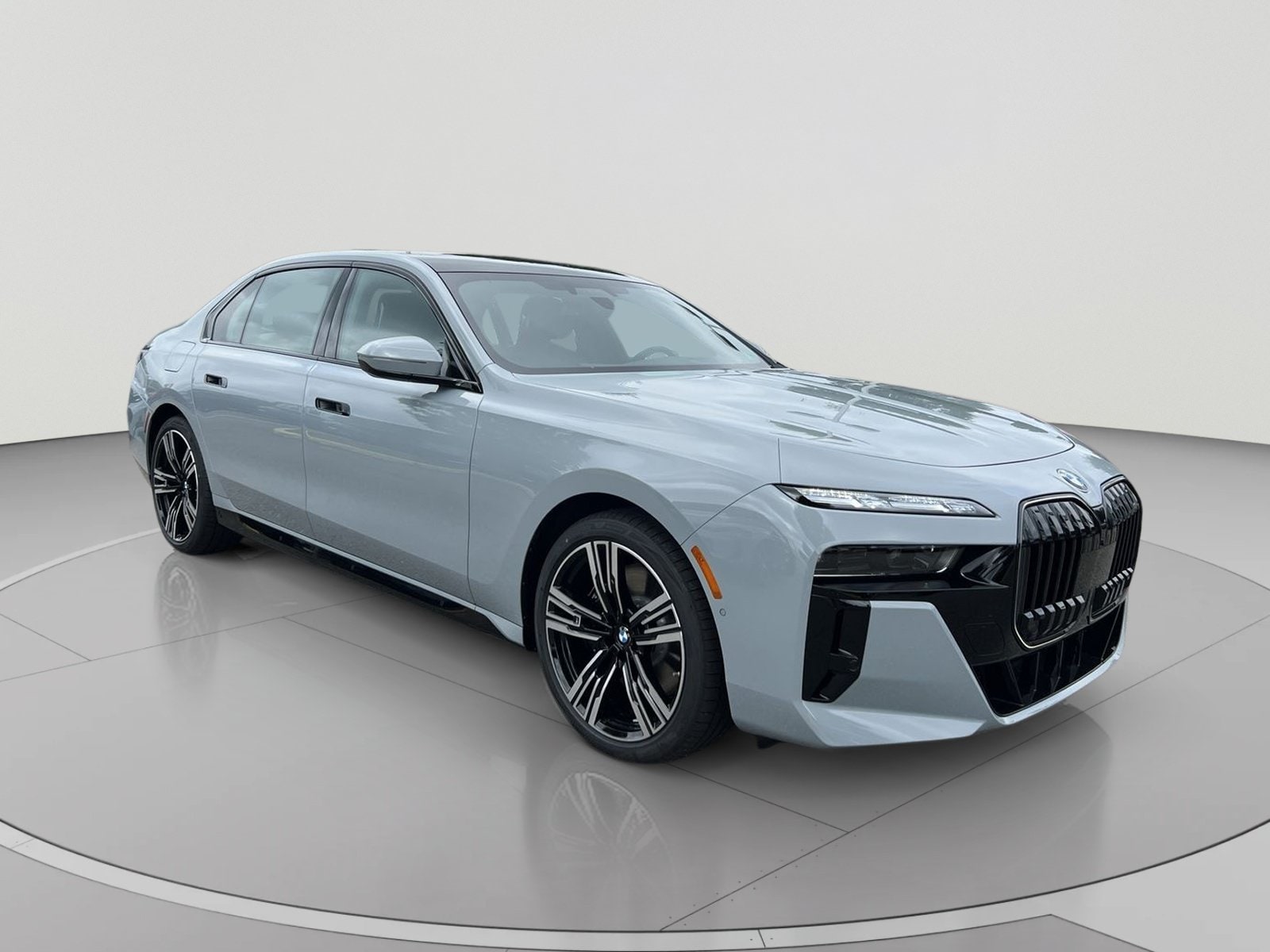 2025 BMW 7 Series 740i - Photo 7