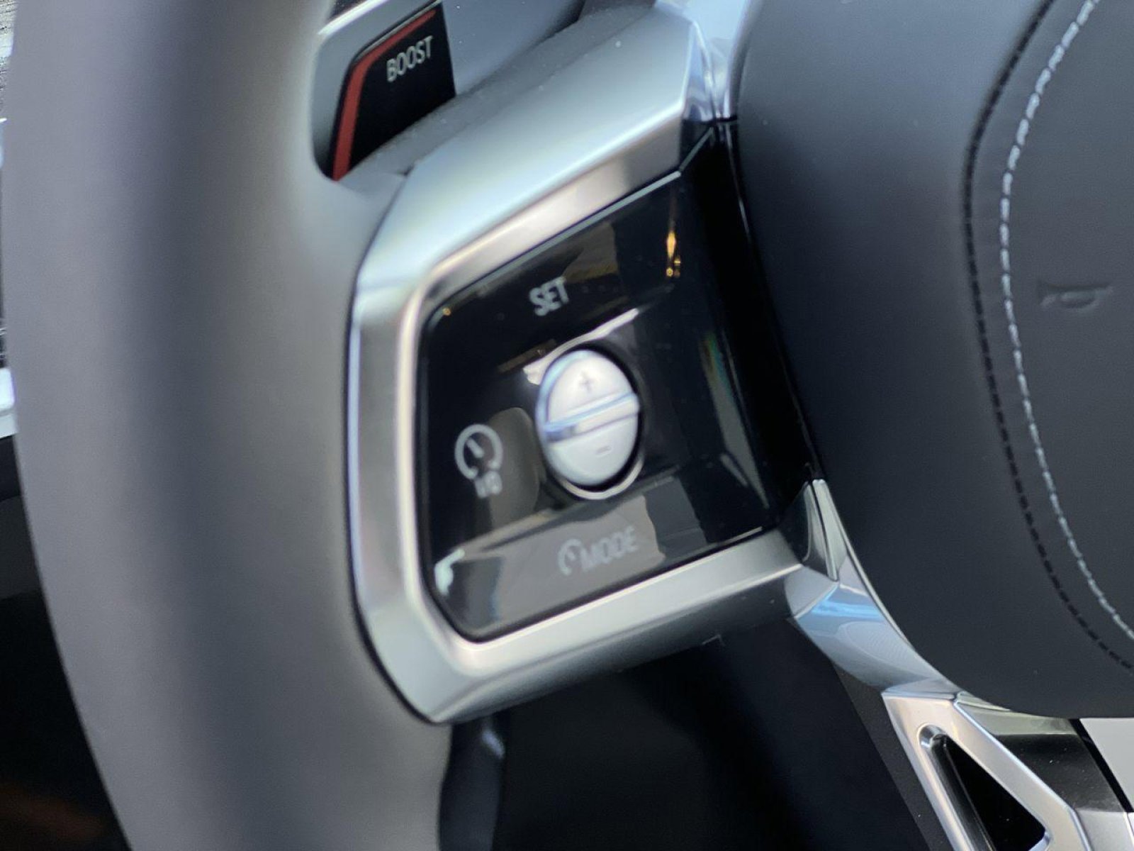 2025 BMW i7 50 - Photo 30