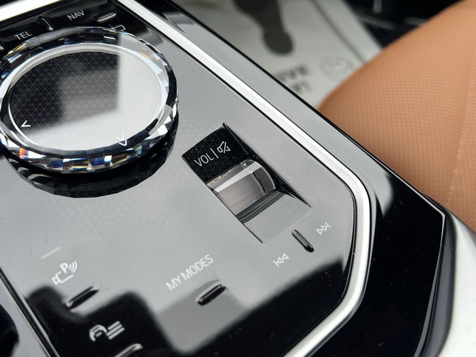 2026 BMW 7 Series 740i - Photo 15