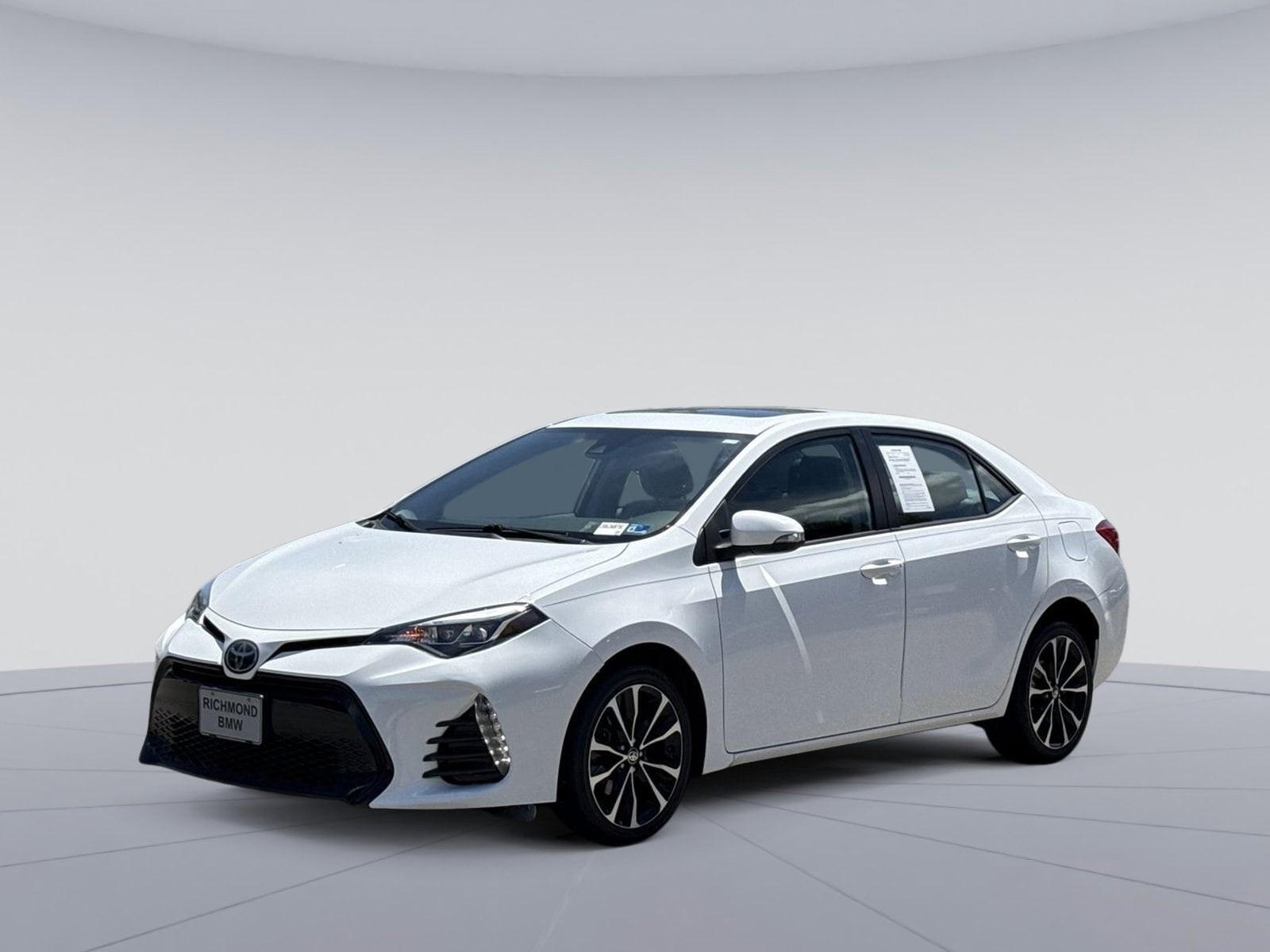 2017 Toyota Corolla SE AT's photo