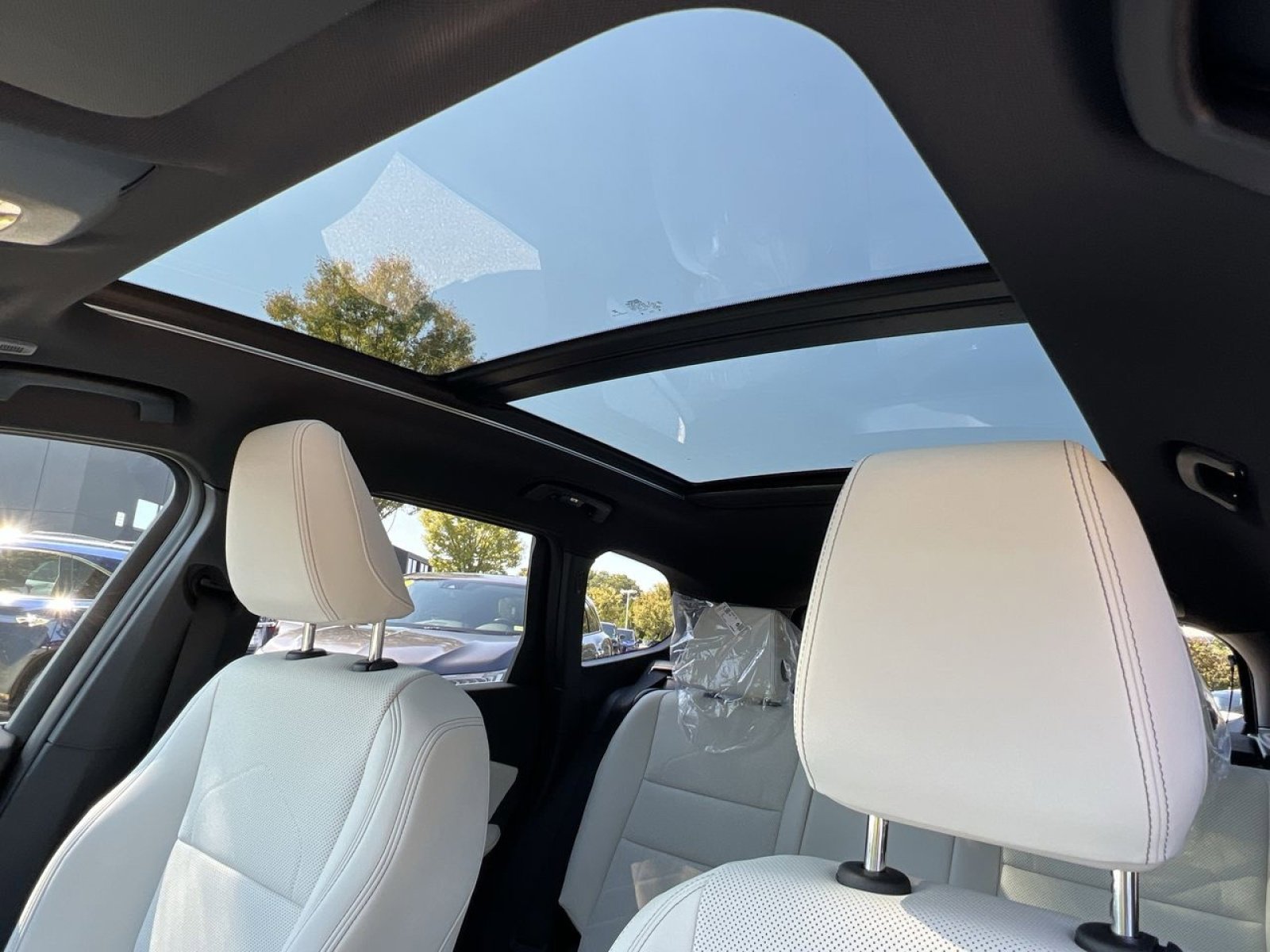 2026 BMW X1 28i - Photo 21