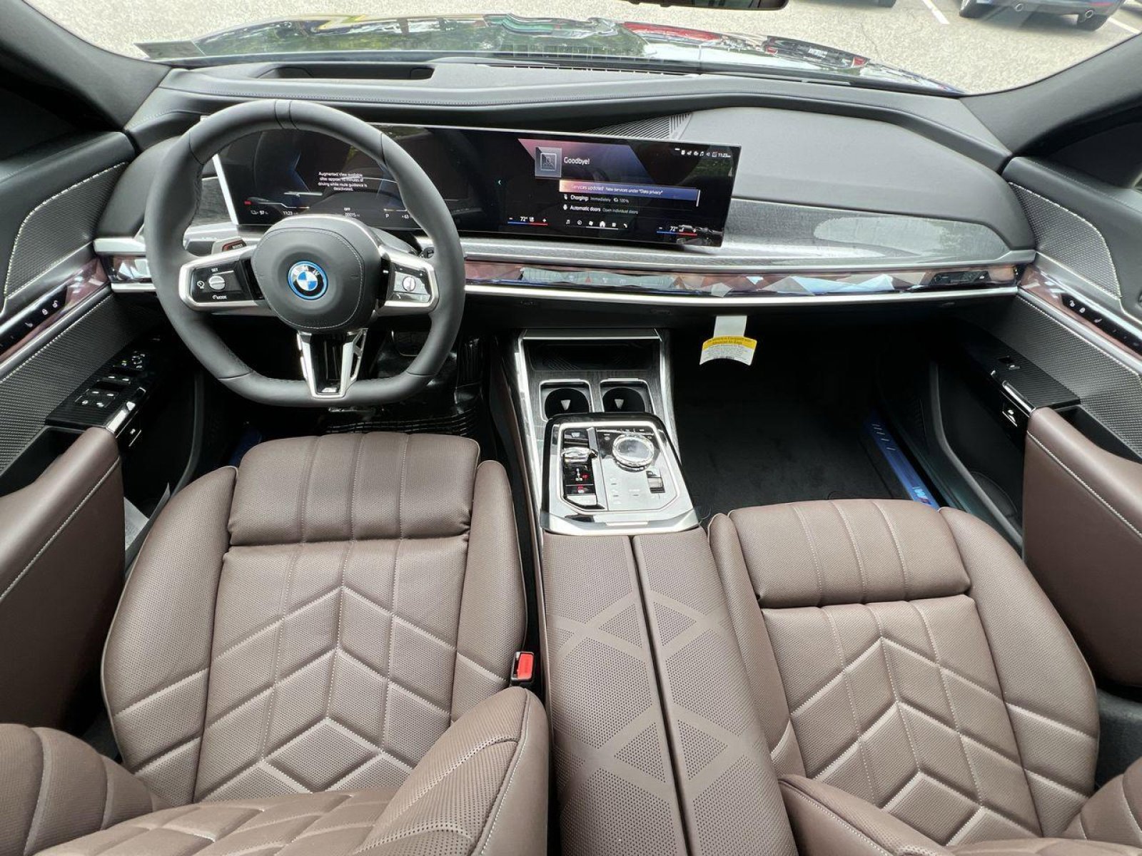 2025 BMW i7 50 - Photo 20