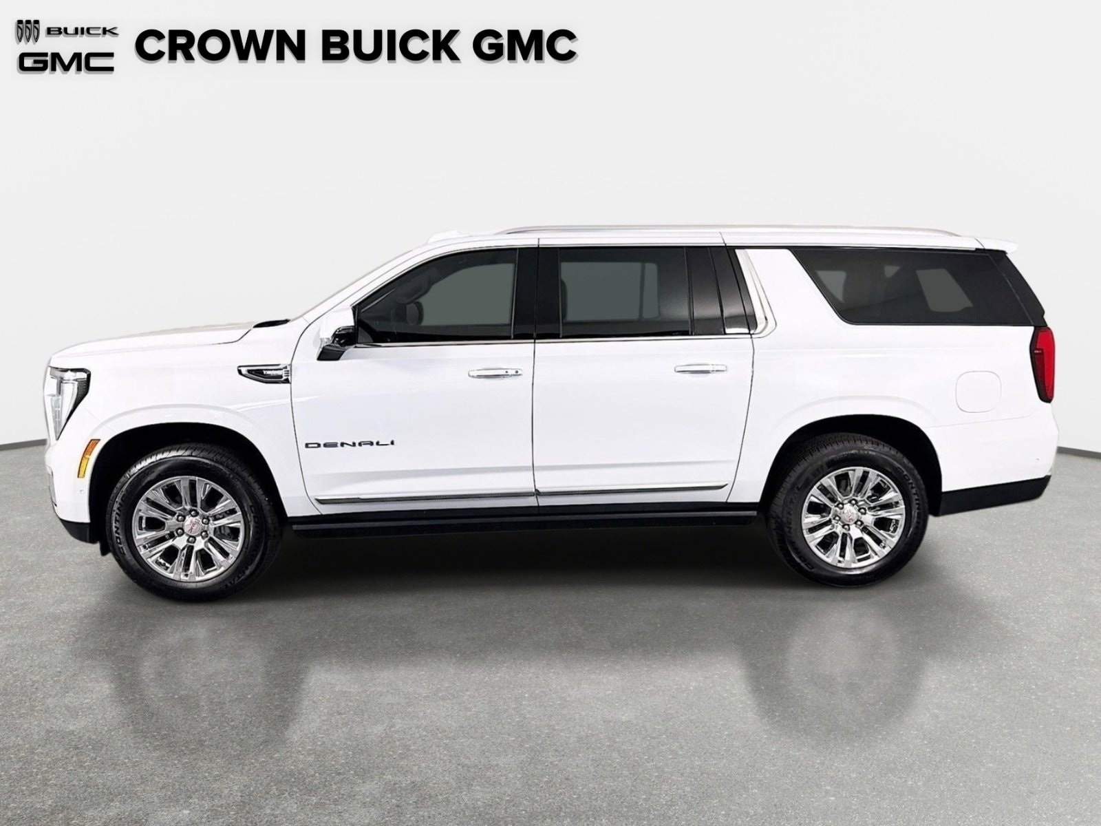 2026 GMC Yukon XL Denali - Photo 8