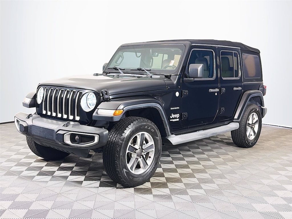 Used 2019 Jeep Wrangler Unlimited Sahara 4x4 SUV