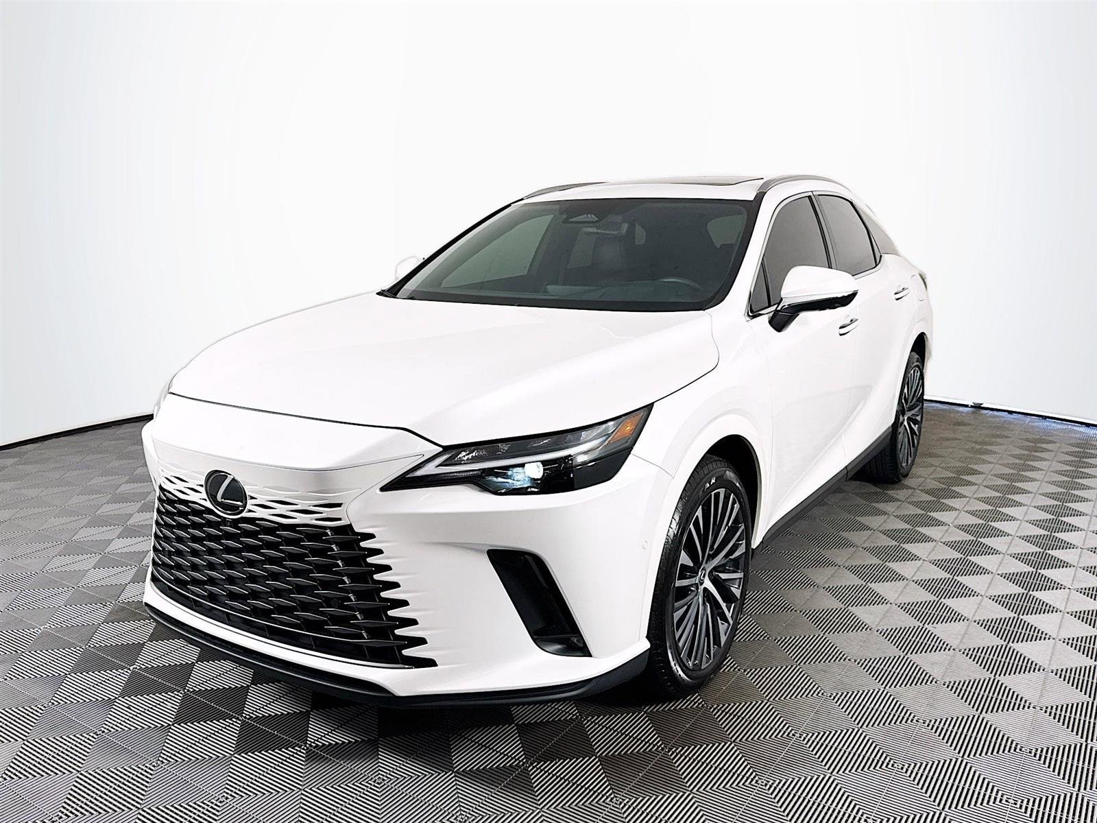 2024 Lexus RX 350's photo