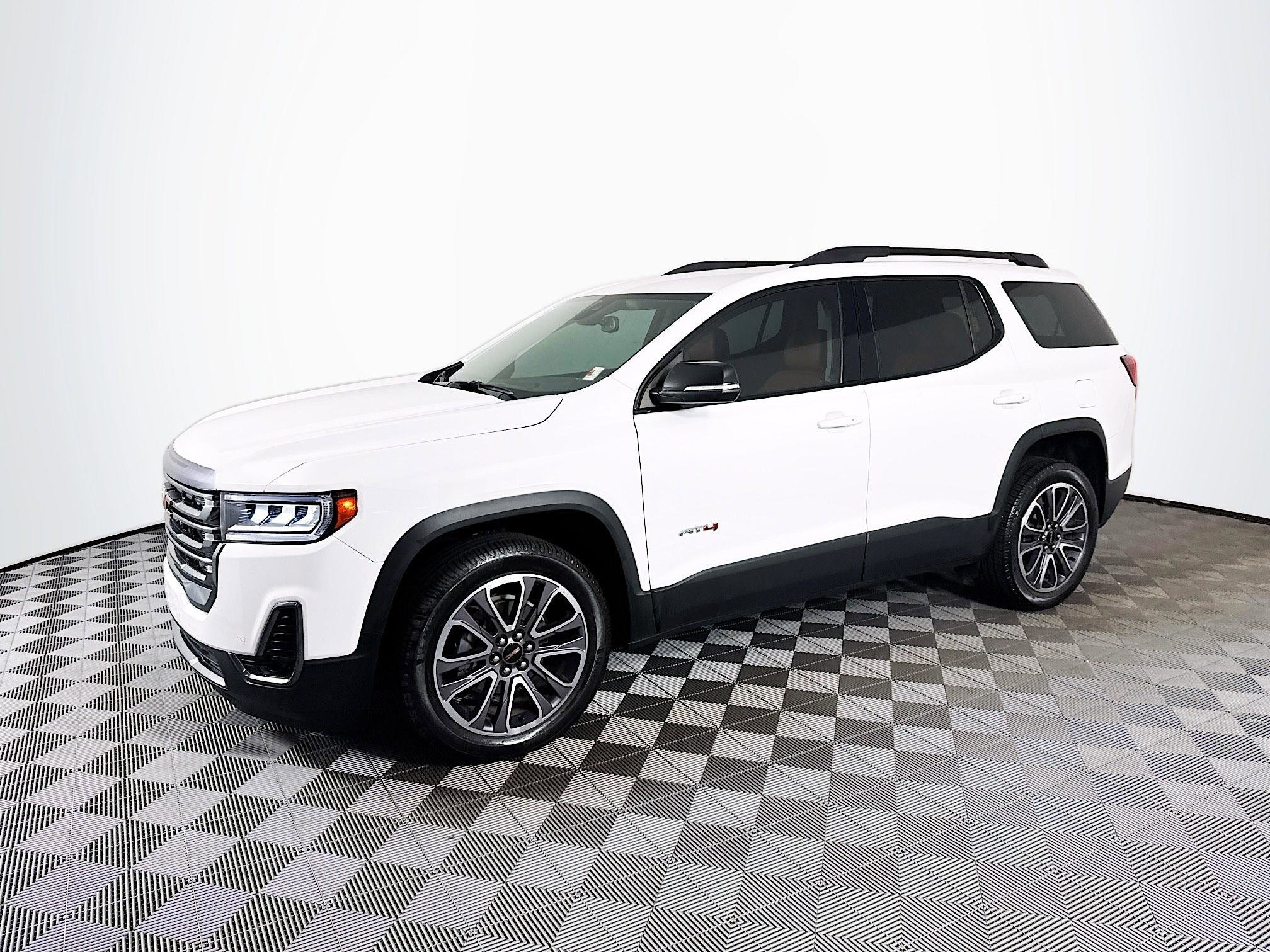 2020 GMC Acadia AT4's photo
