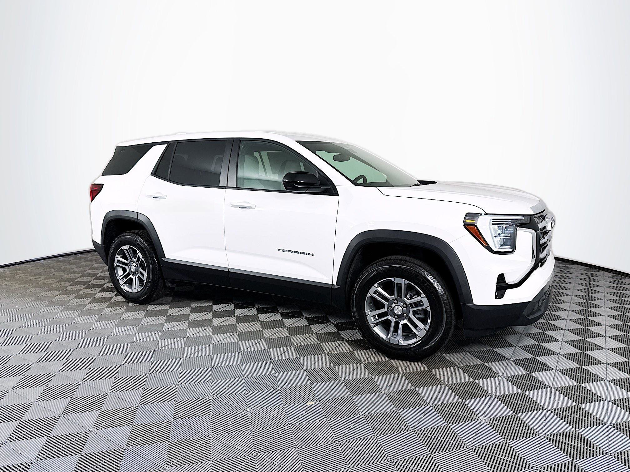 2025 GMC Terrain Elevation