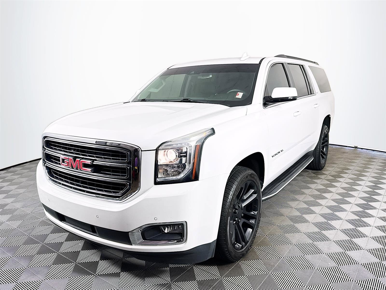 2019 GMC Yukon XL SLT's photo
