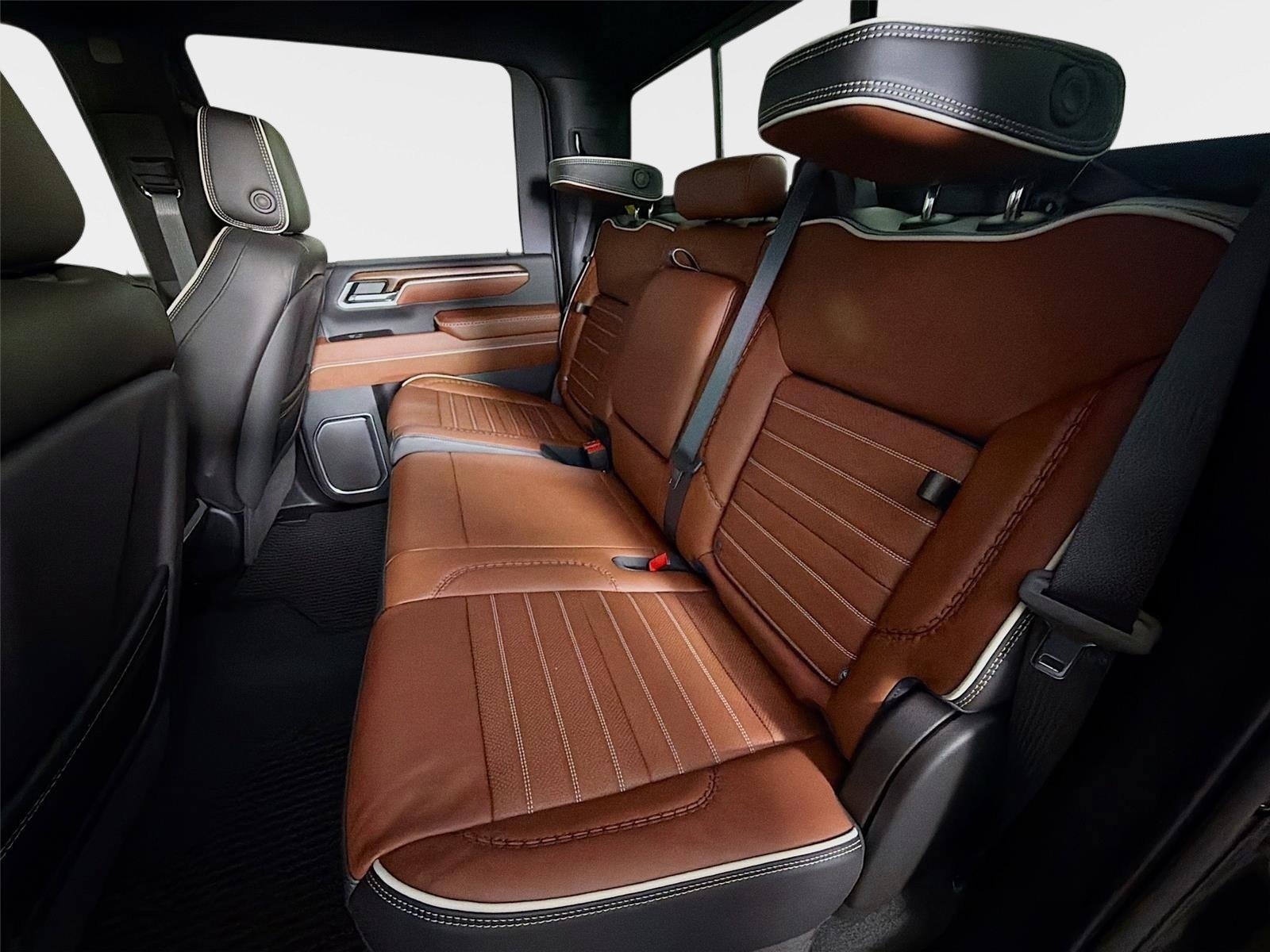 2026 GMC Sierra 2500HD Denali Ultimate - Photo 24