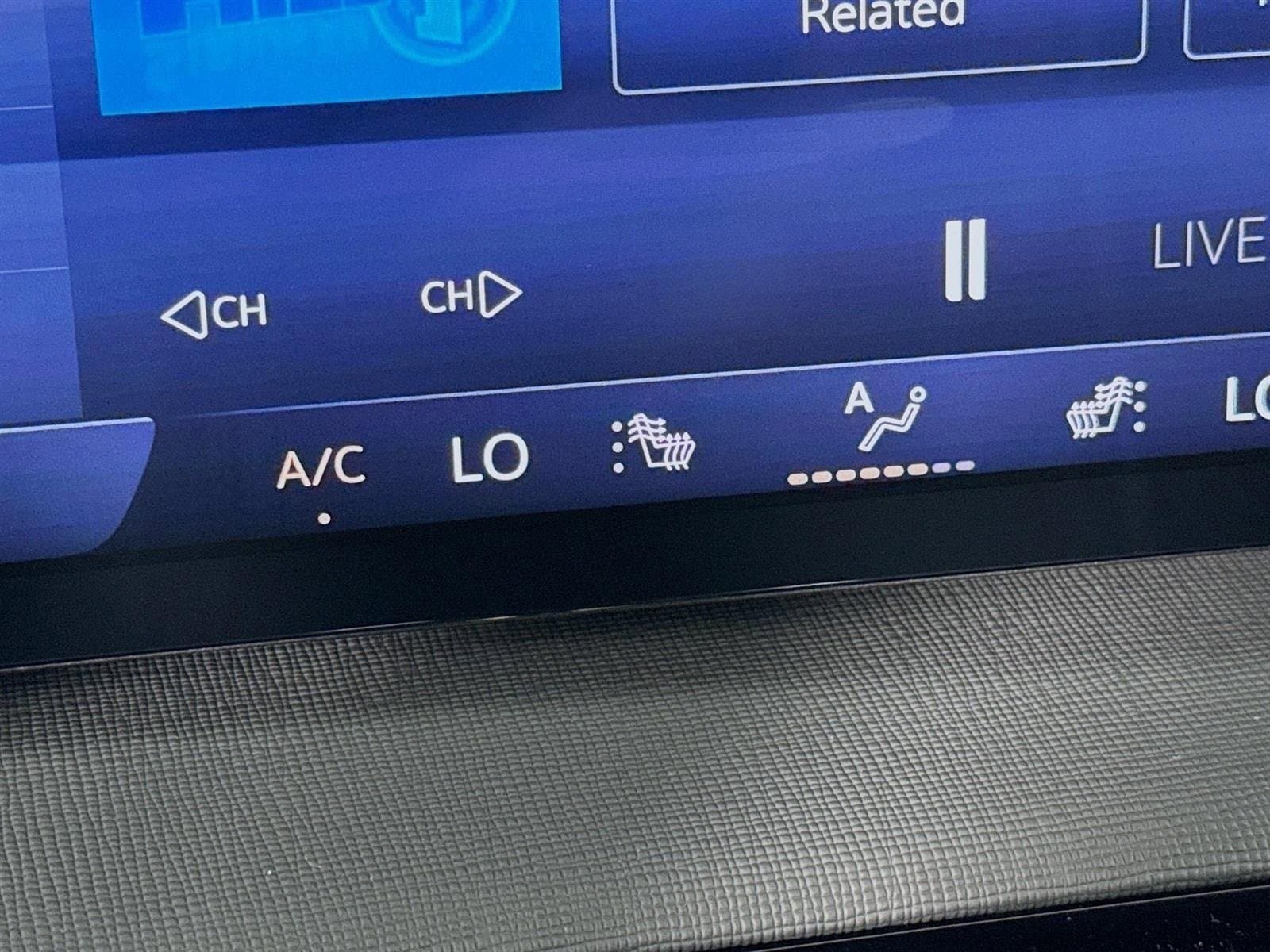 2026 Buick Enclave Sport Touring - Photo 22