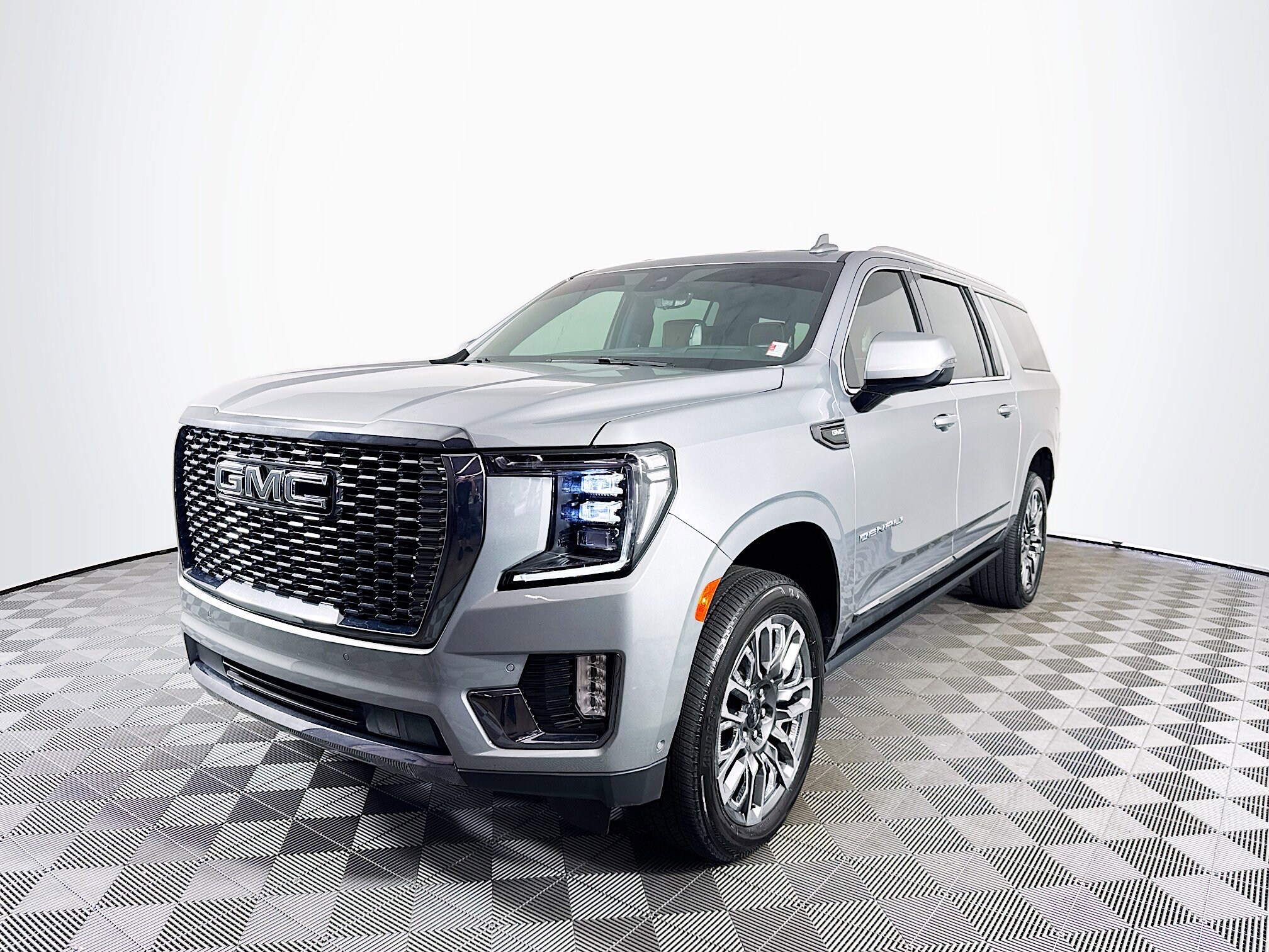 2024 Gmc Yukon XL Denali Ultimate photo 3