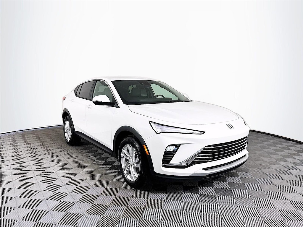 New 2025 Buick Envista Preferred SUV