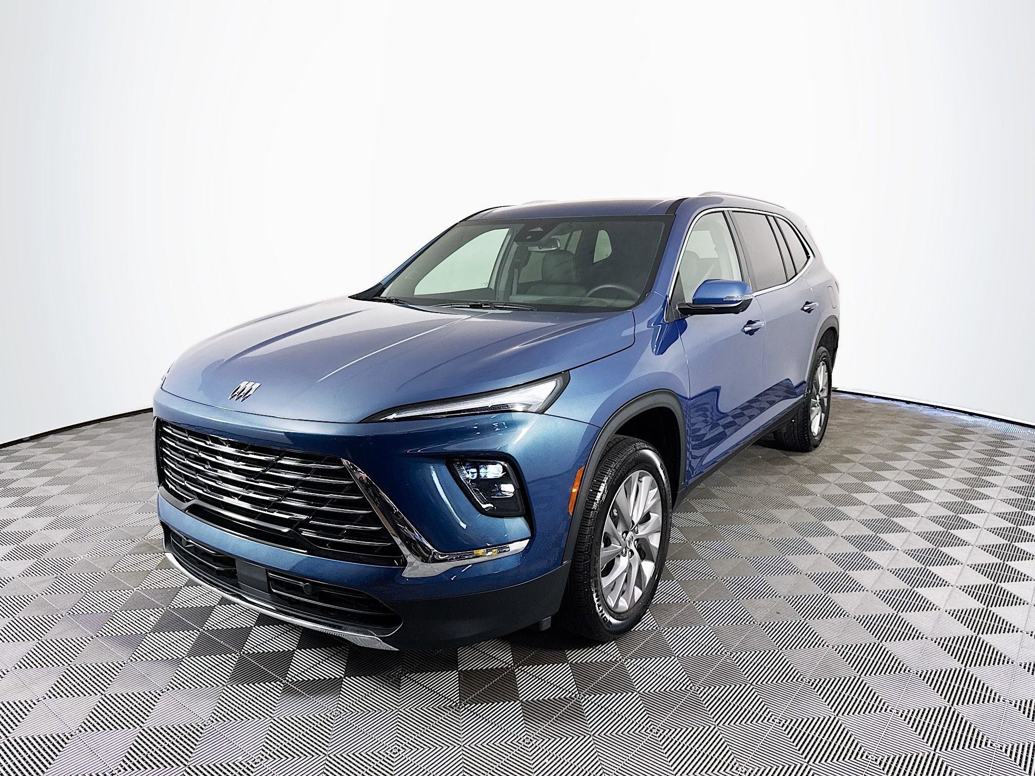 2026 Buick Enclave Preferred's photo