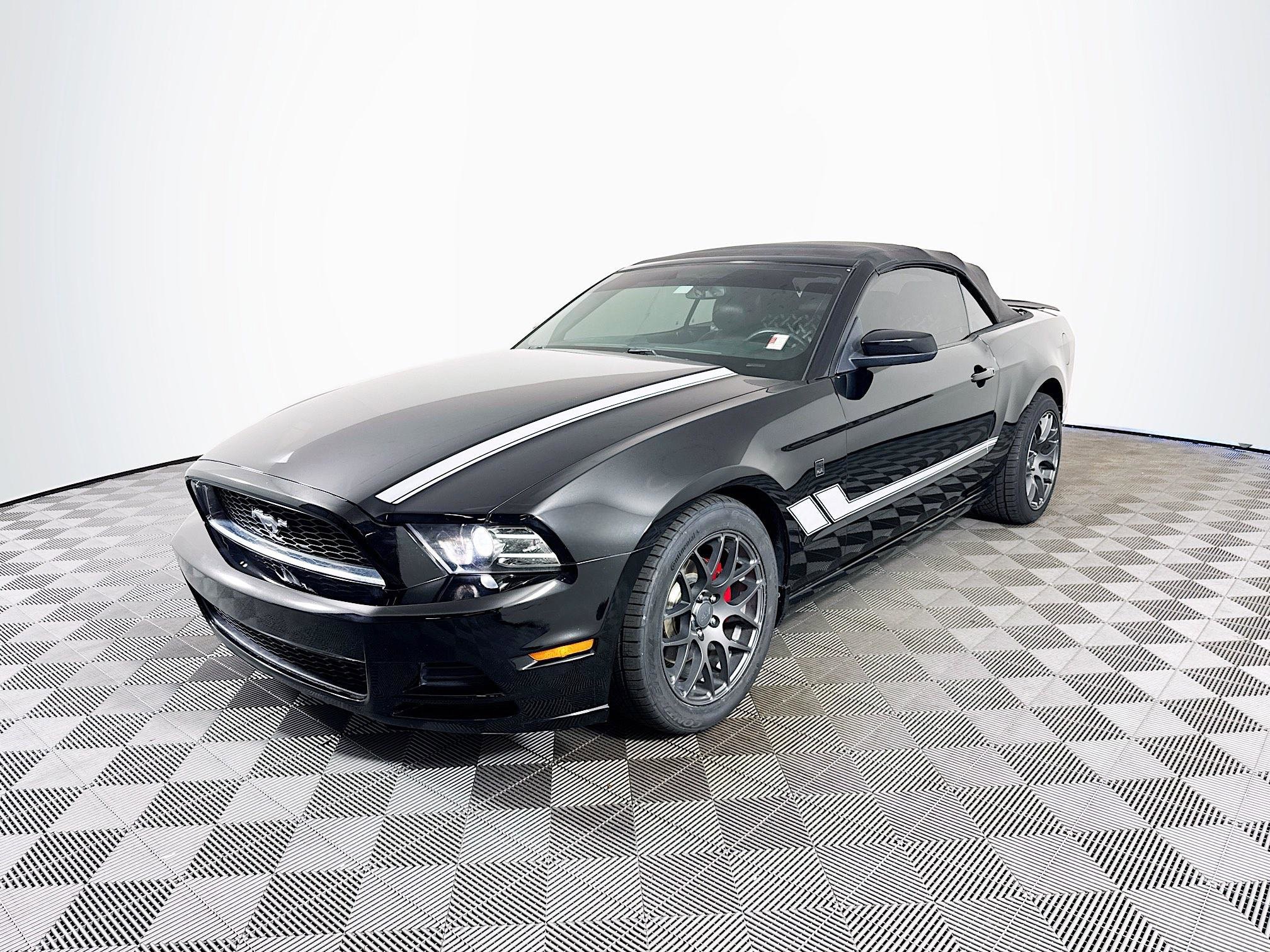2014 Ford Mustang V6 Premium