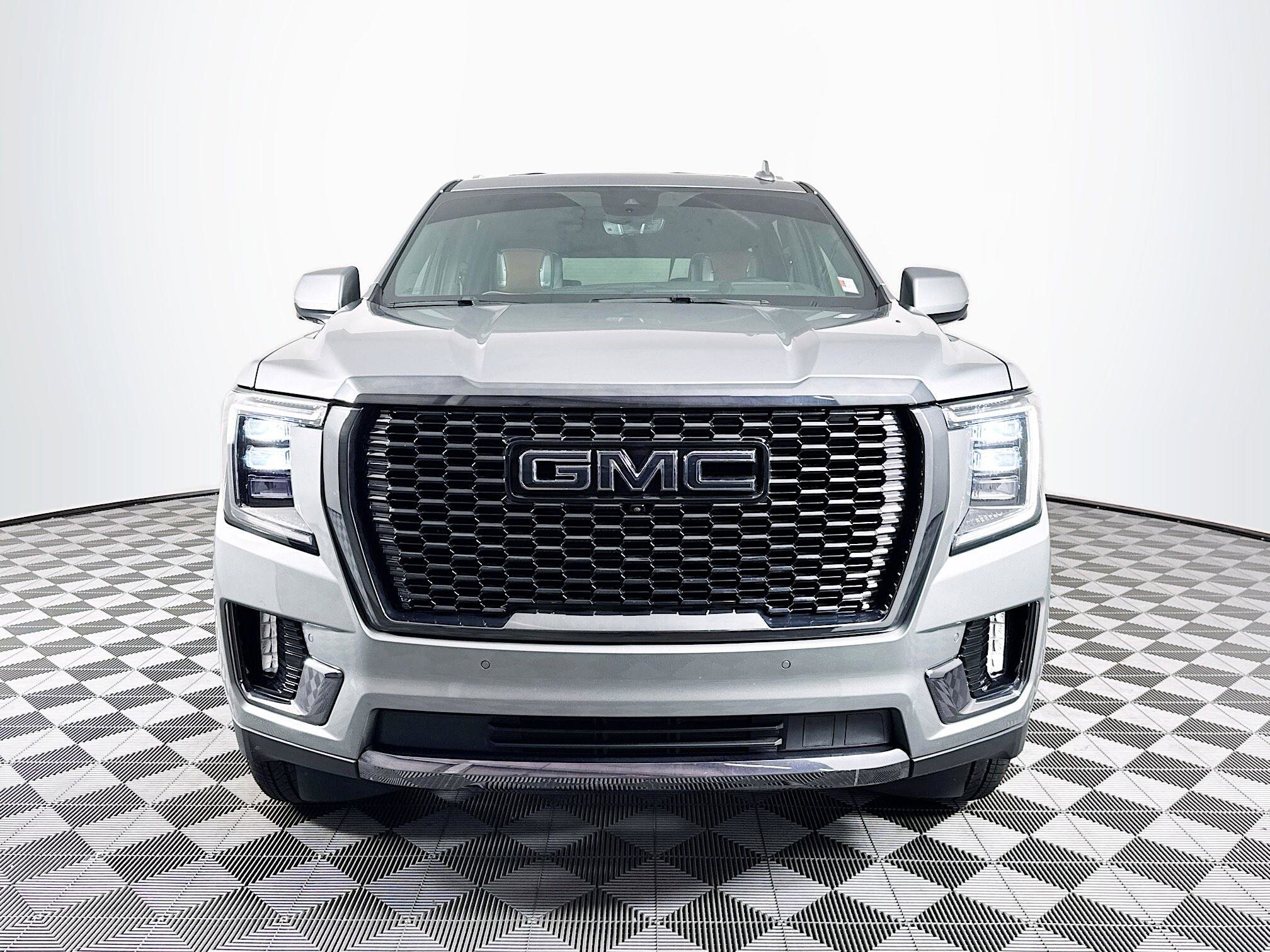 2024 Gmc Yukon XL Denali Ultimate photo 2