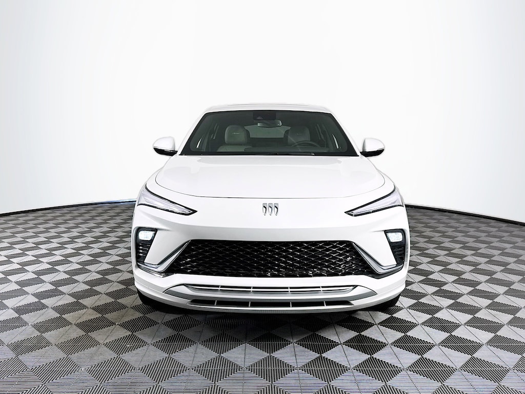 New 2025 Buick Envista Avenir SUV