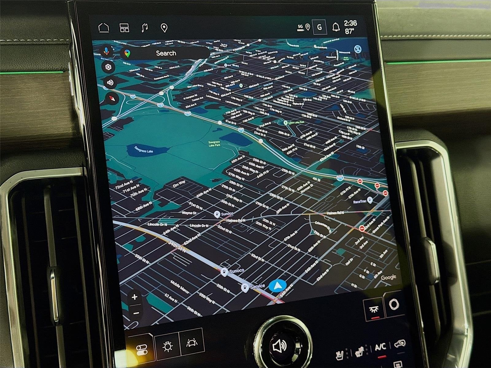 2026 GMC Acadia Denali - Photo 15
