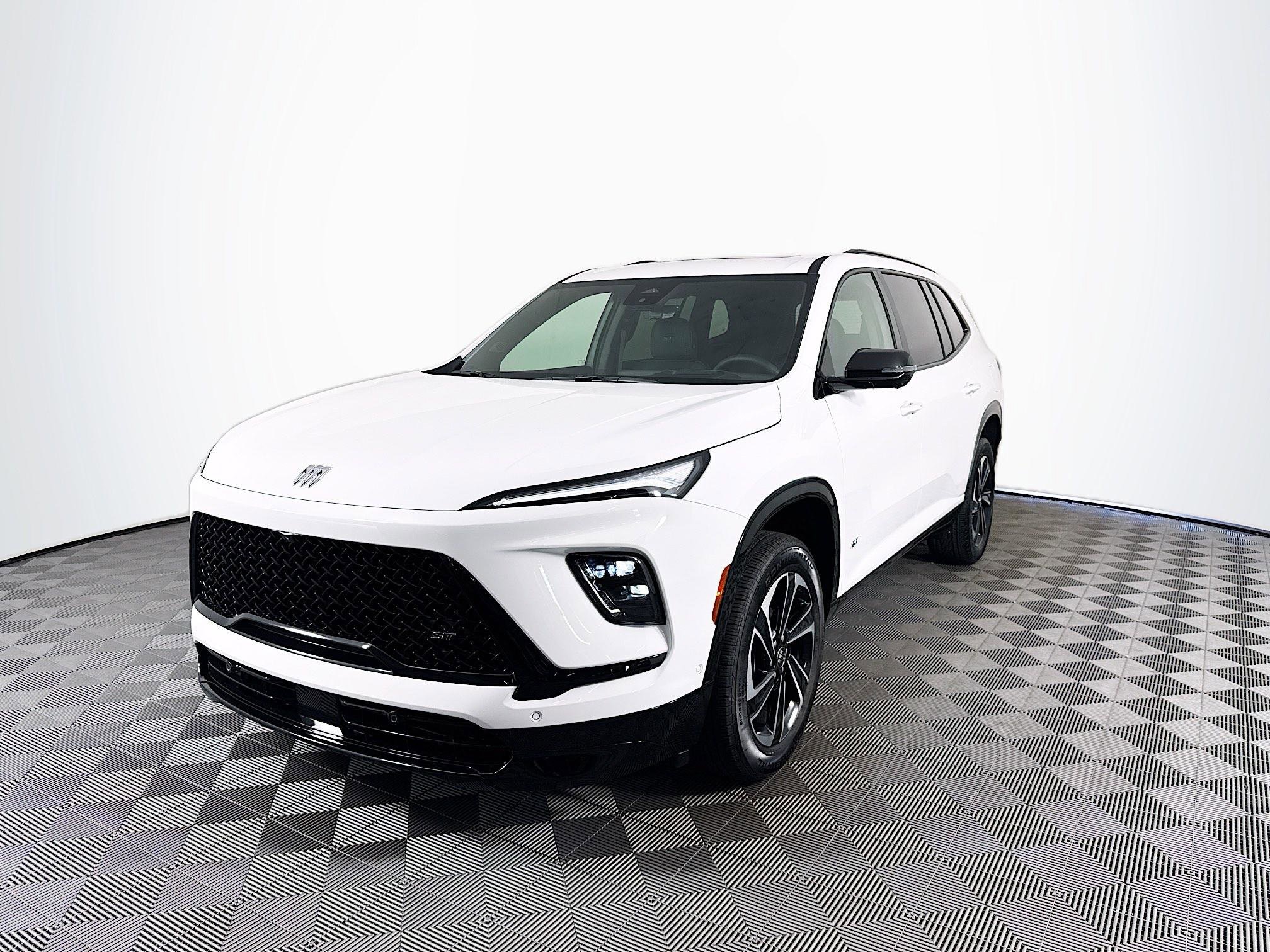 2026 Buick Enclave Sport Touring's photo