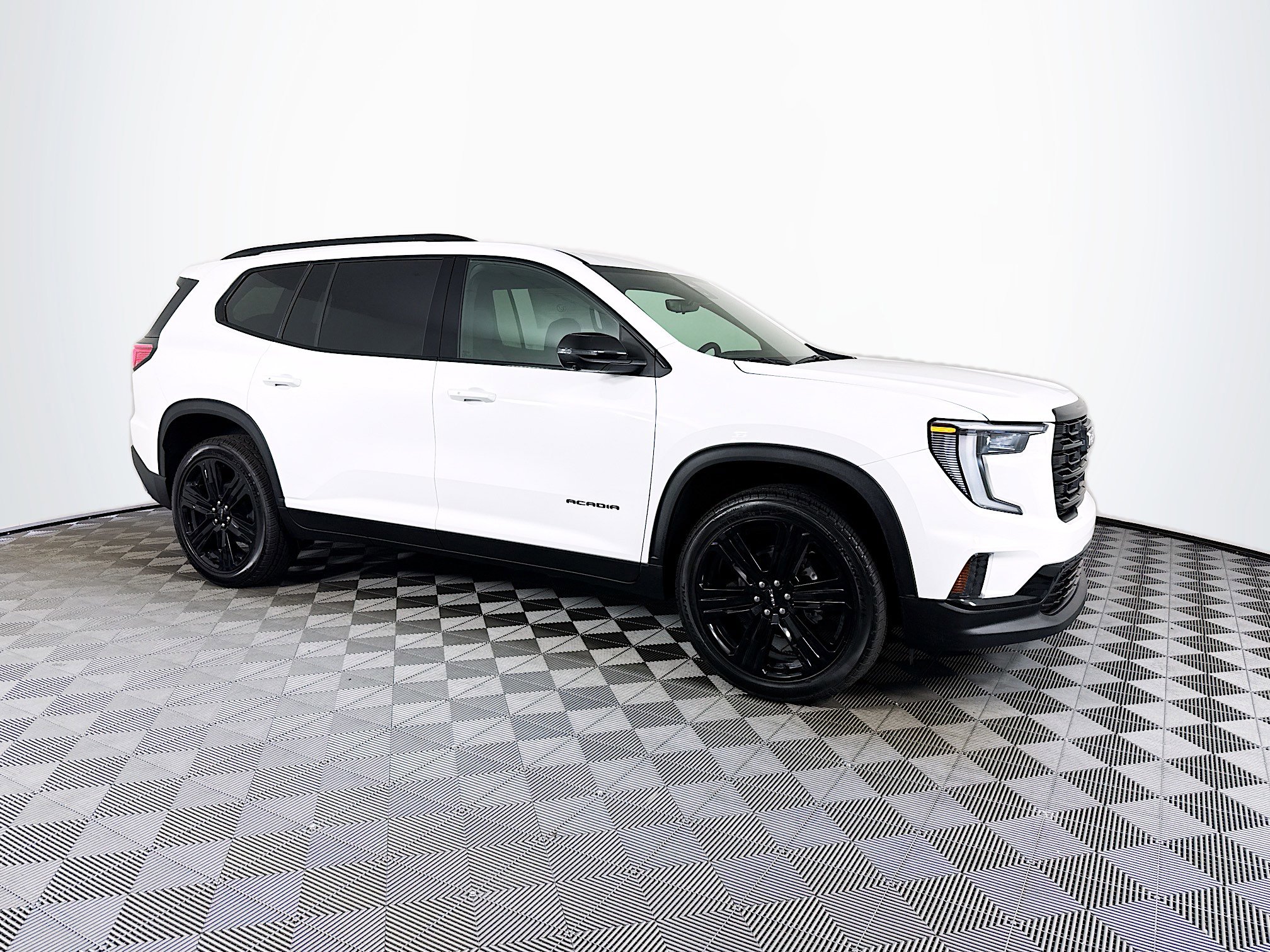 2026 GMC Acadia Elevation's photo