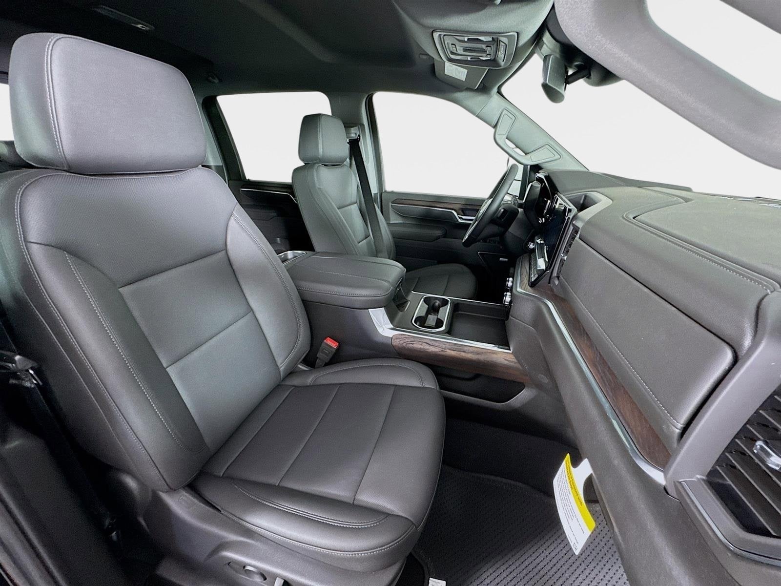 2025 GMC Sierra 2500HD SLT - Photo 28