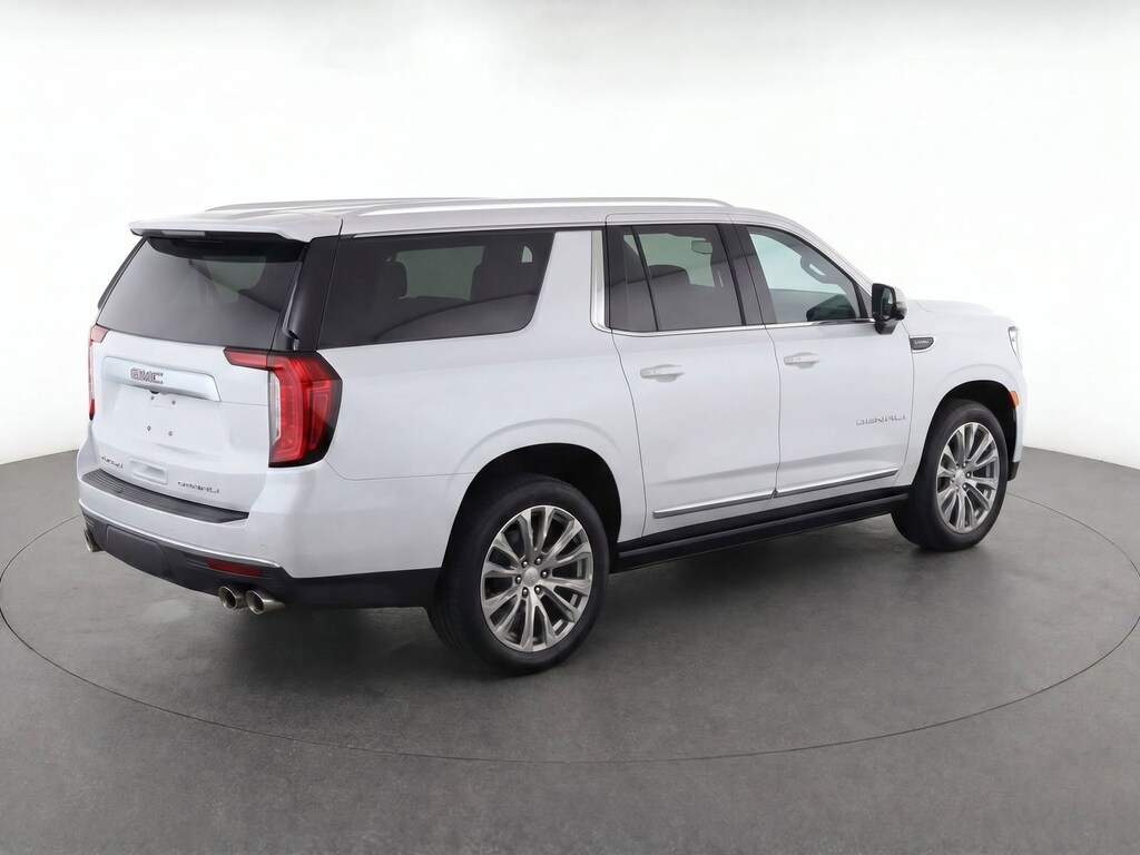 Used 2023 GMC Yukon XL Denali SUV