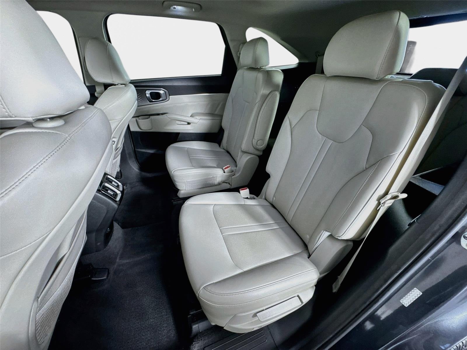 2021 Kia Sorento SX - Photo 23