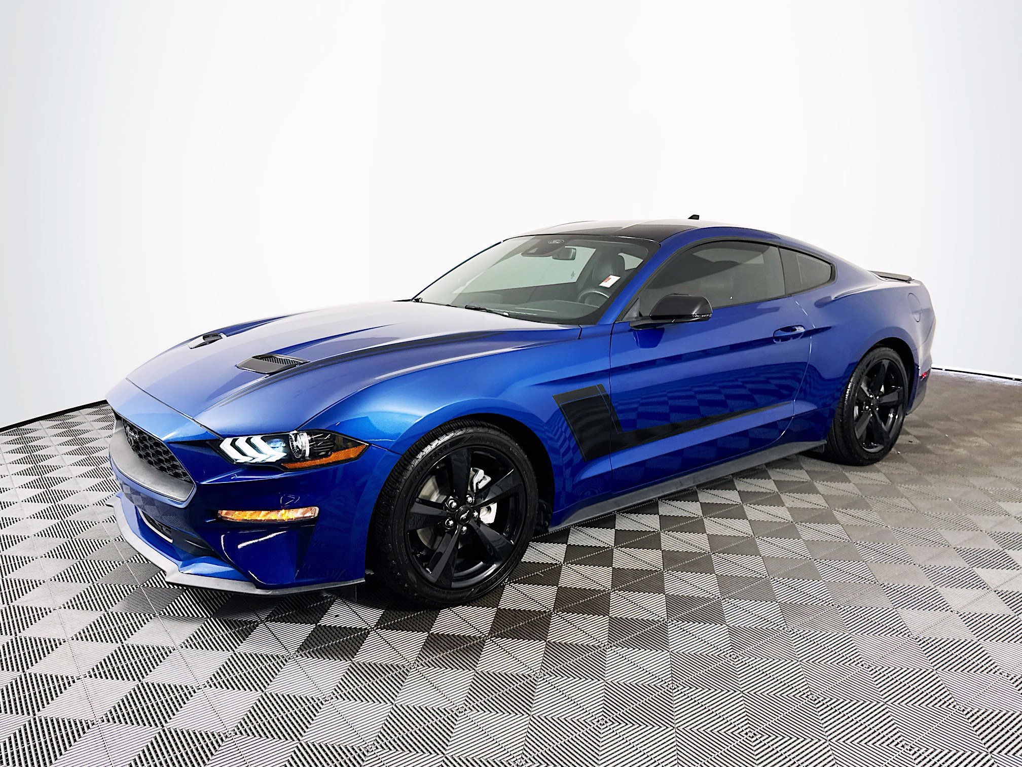 2022 Ford Mustang EcoBoost Premium