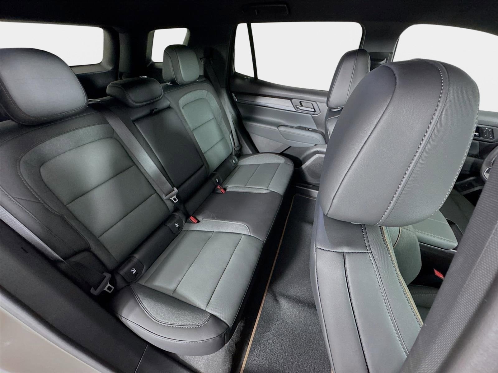 2026 GMC Terrain AT4 - Photo 27